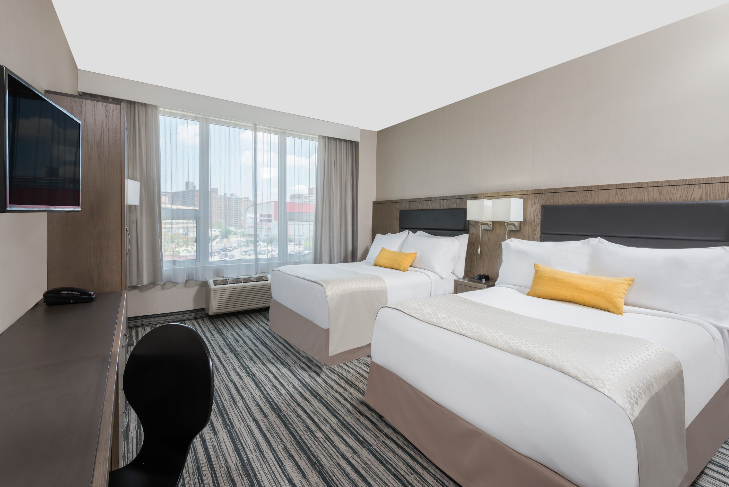 Wyndham Garden Laguardia South Rego Park Ny Hotels