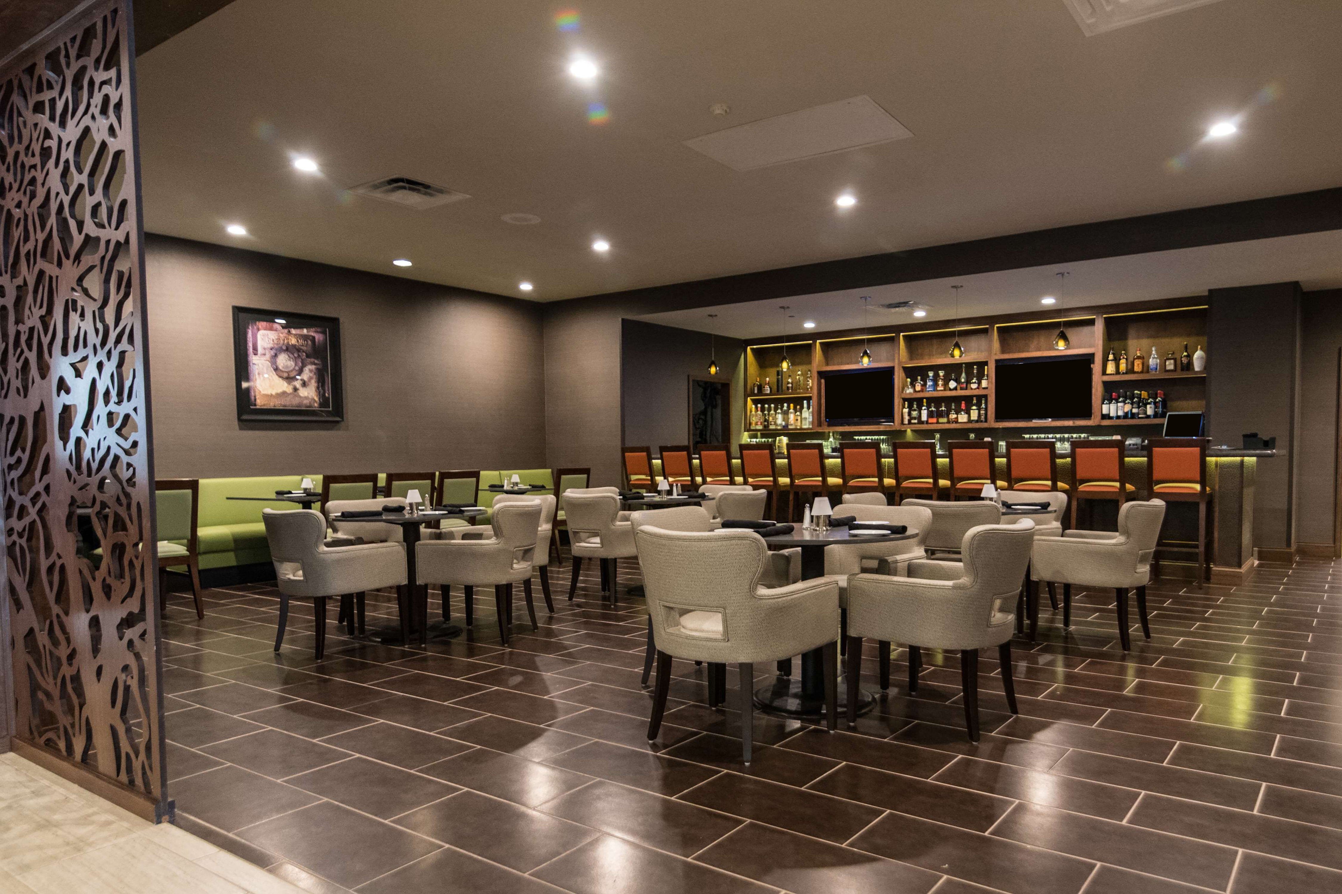 Wyndham Garden Westlake restaurant in Westlake, Ohio