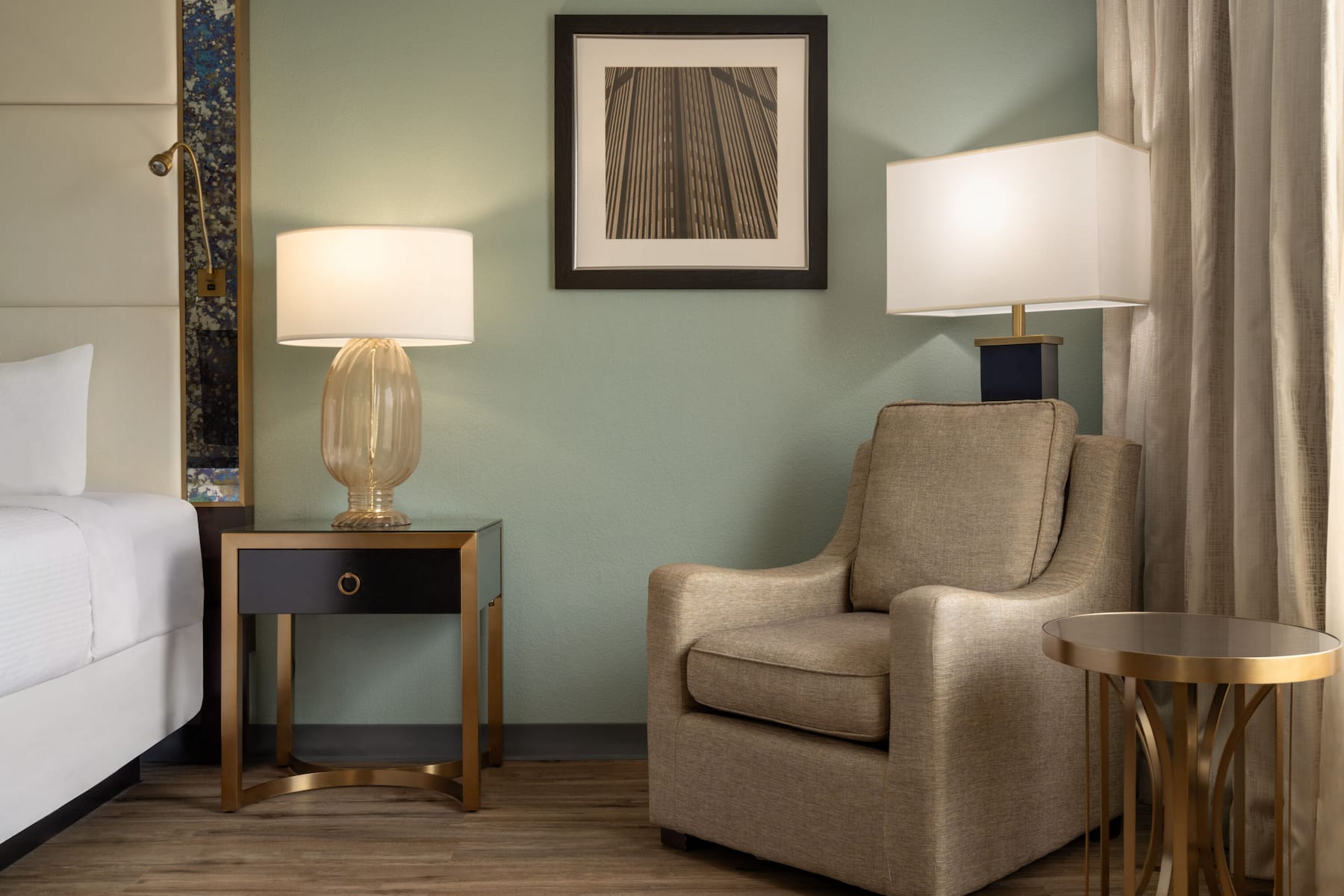 Guest room at the Wyndham Garden Pittsburgh Airport in Pittsburgh, Pennsylvania