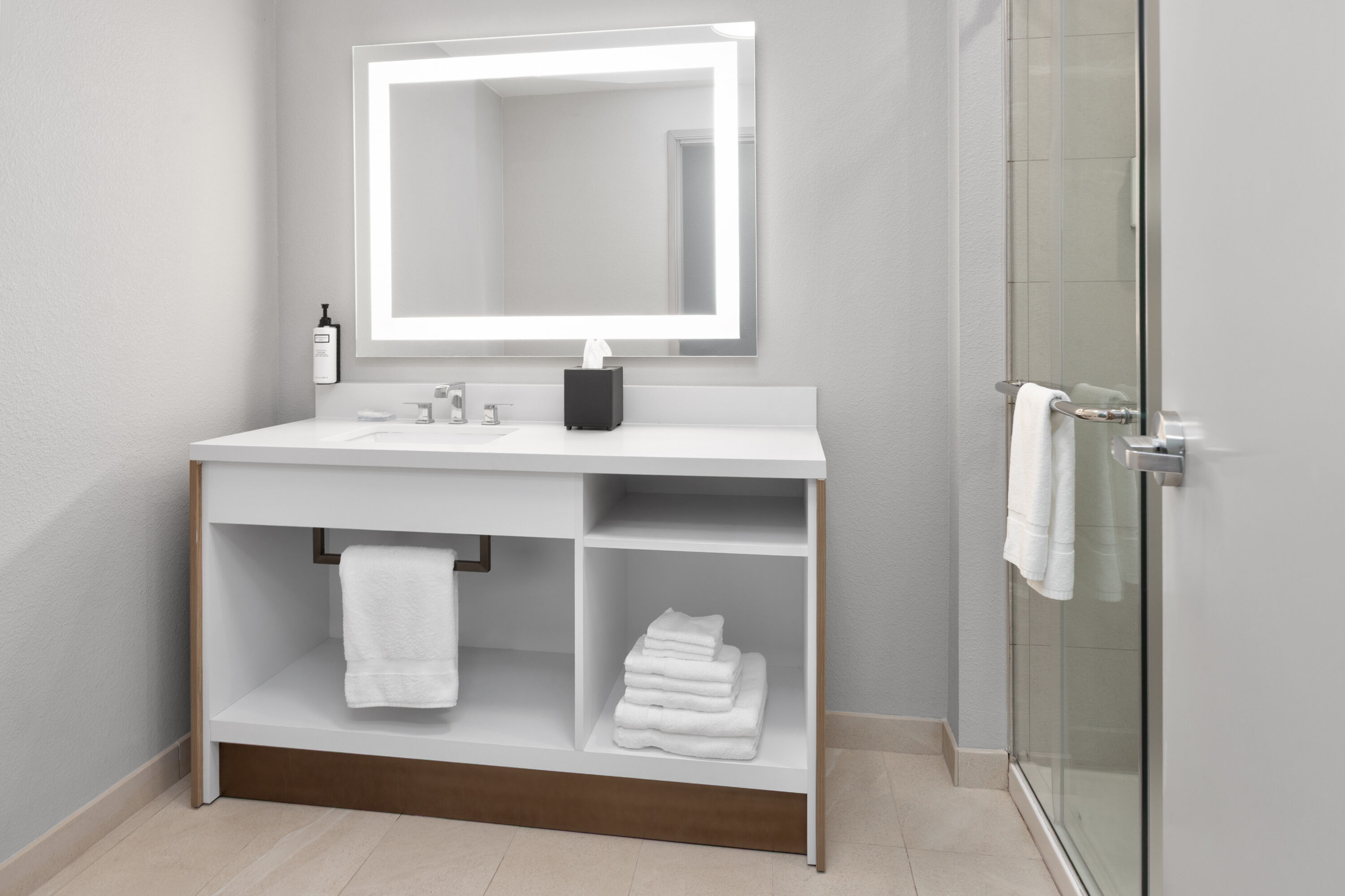 Guest room bath at the Wyndham Garden Anna in Anna, Texas