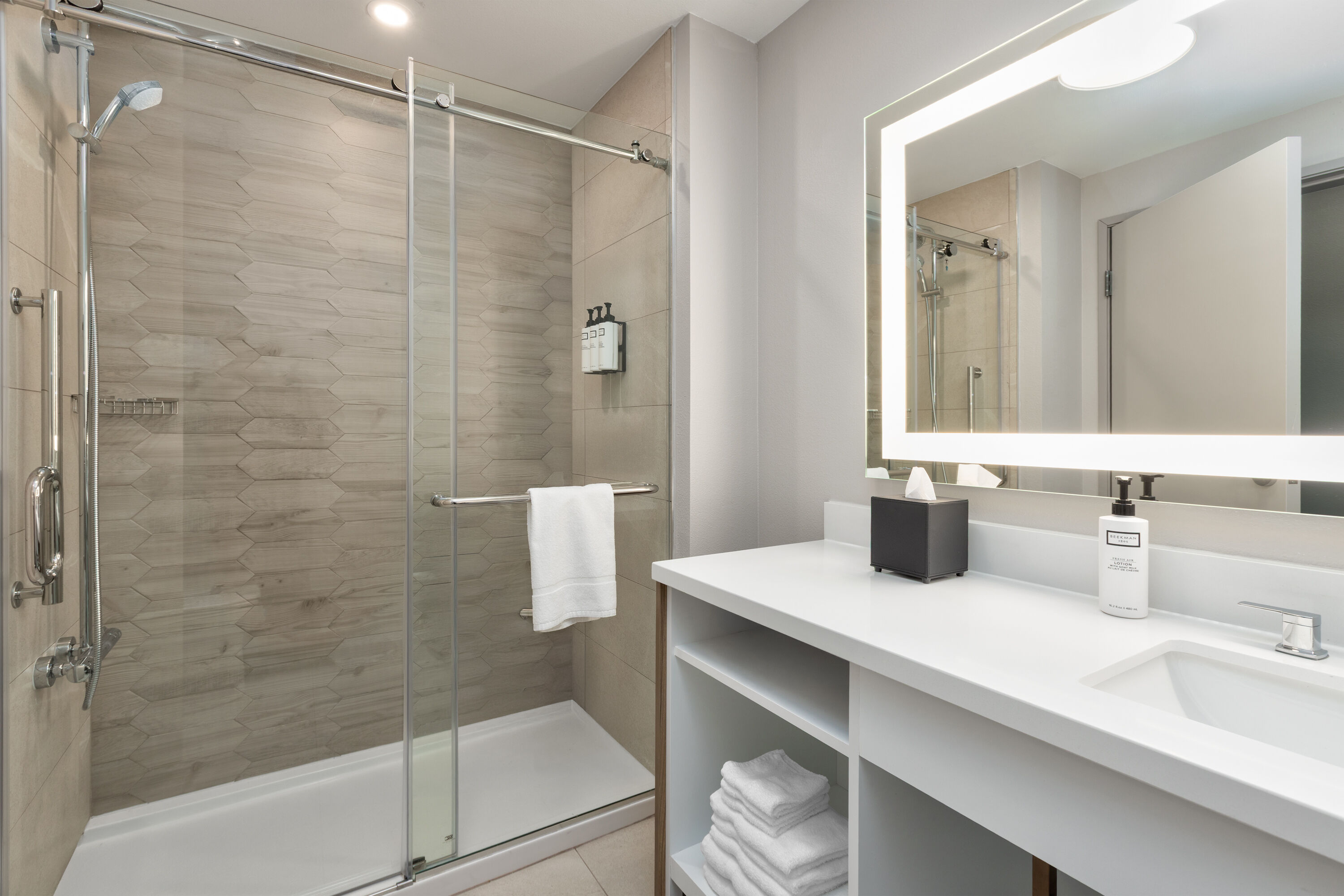 Guest room bath at the Wyndham Garden Anna in Anna, Texas