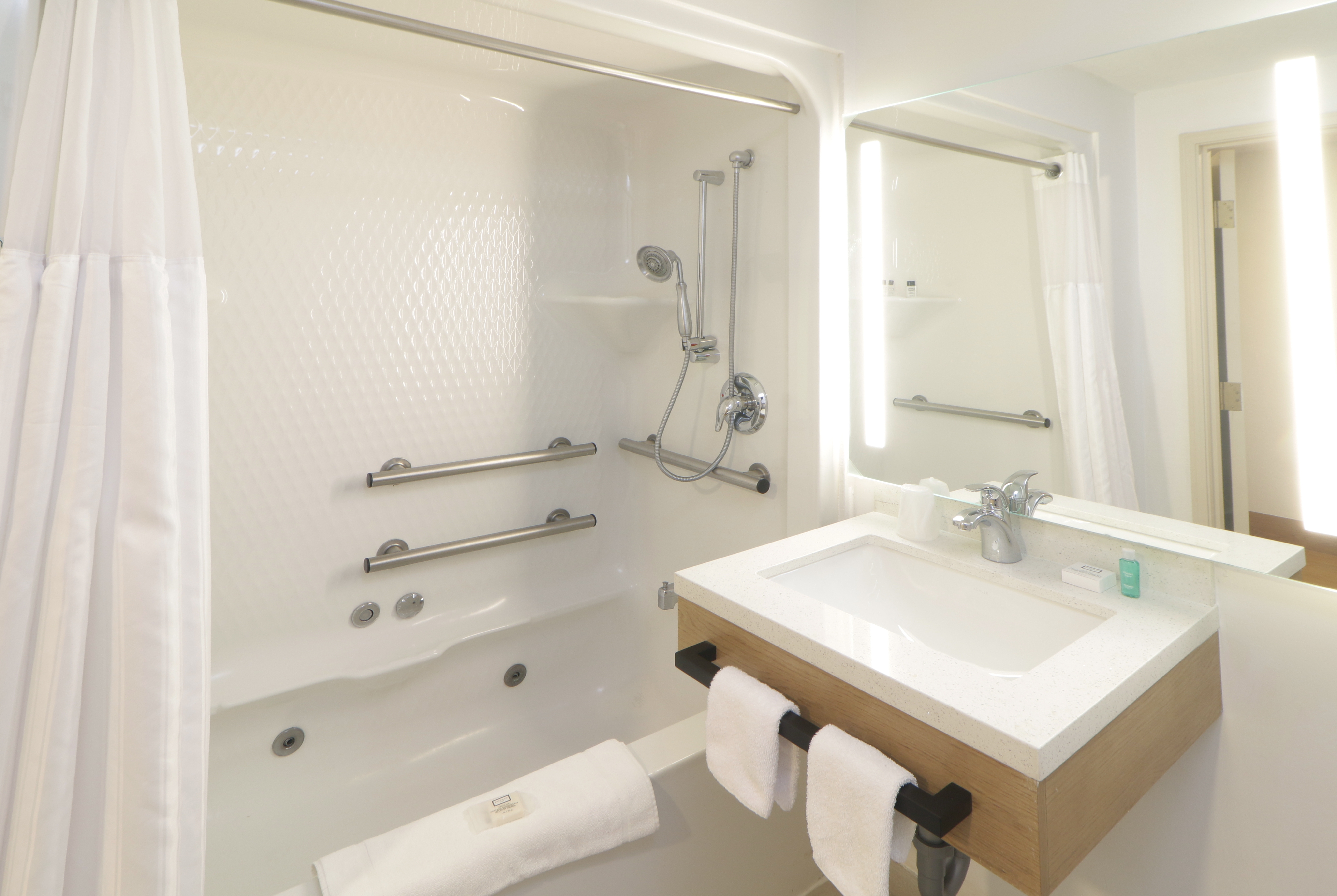 Guest room bath at the Wyndham Garden McAllen At La Plaza Mall in McAllen, Texas