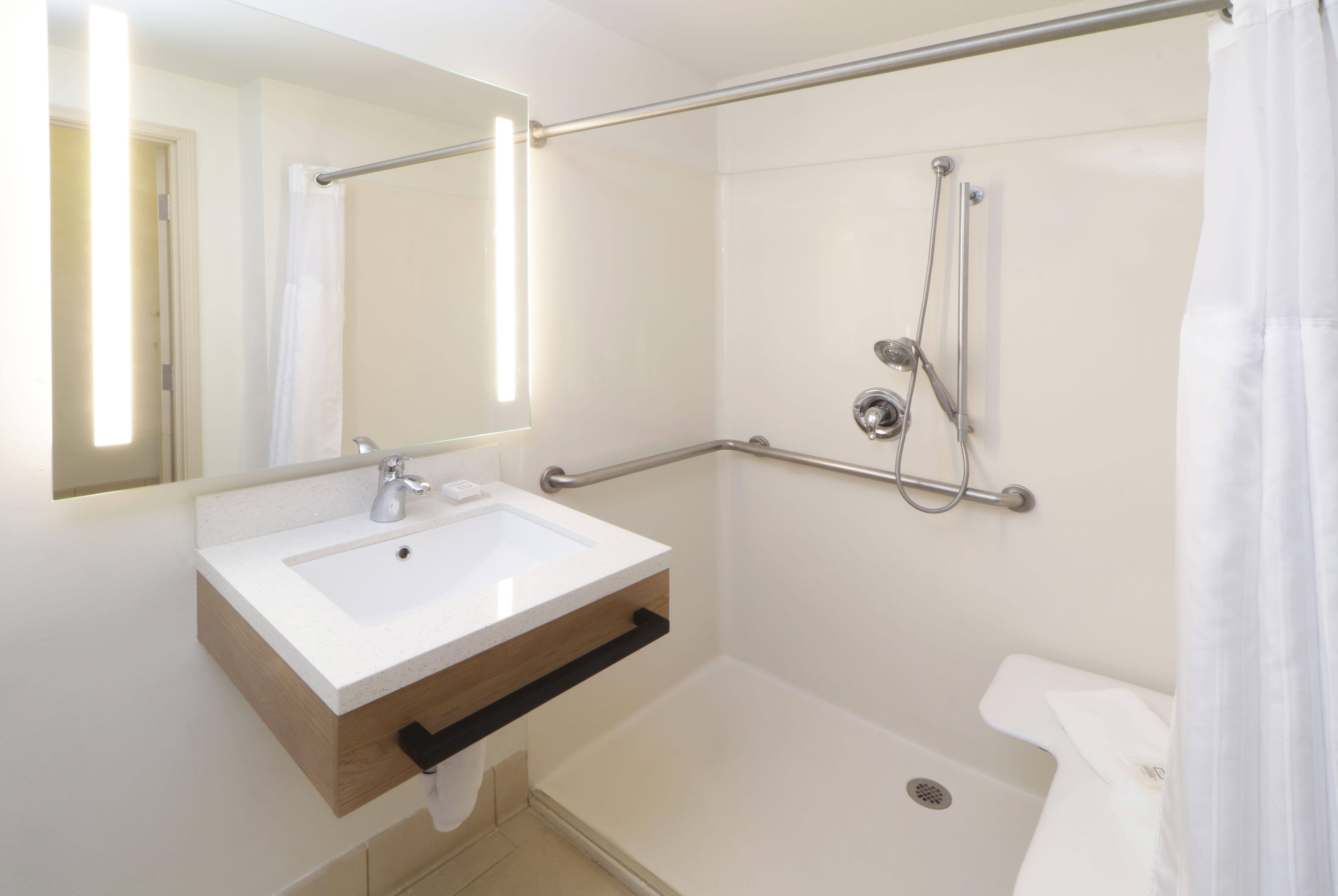 Guest room bath at the Wyndham Garden McAllen At La Plaza Mall in McAllen, Texas