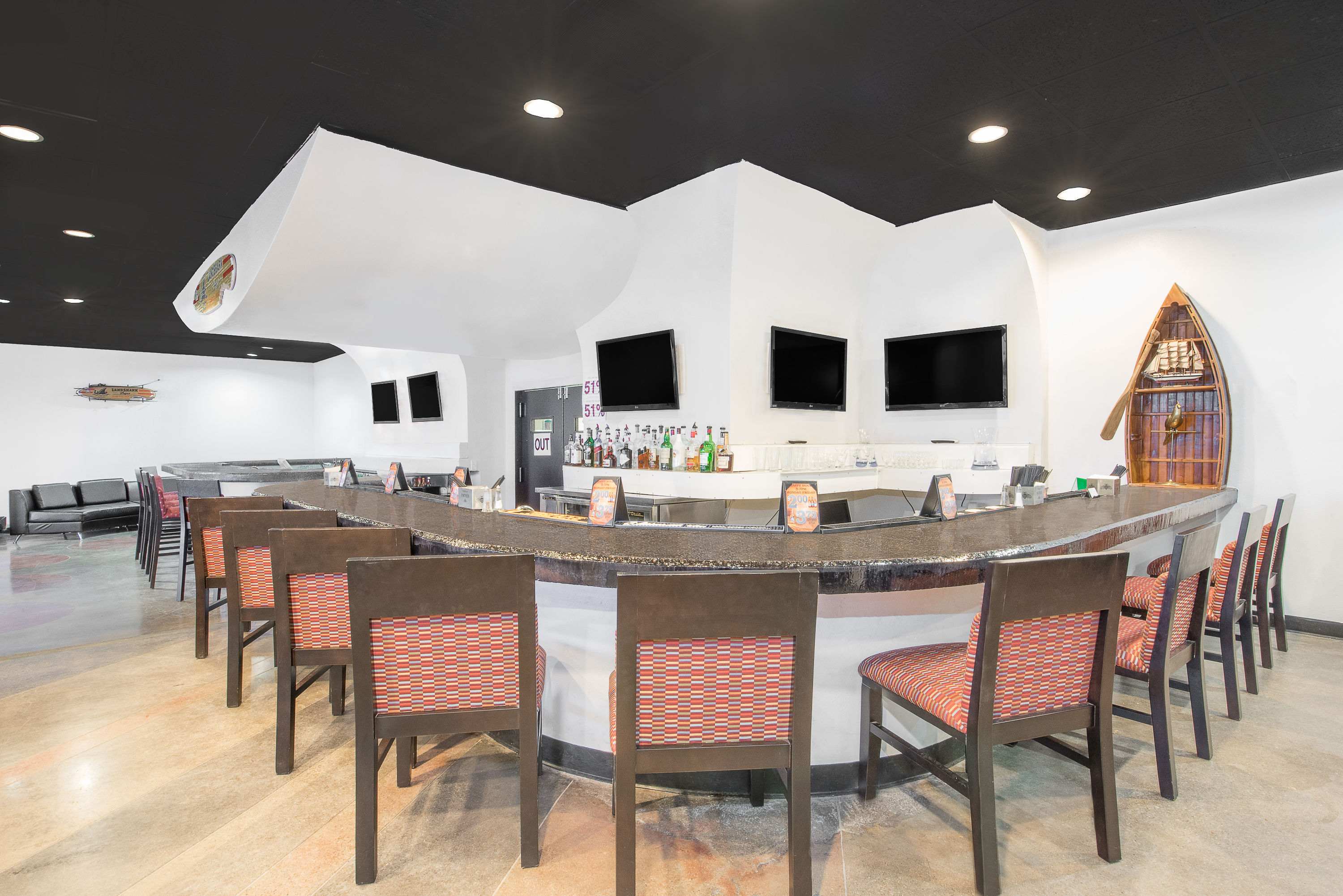 Bar at Wyndham Garden Midland in Midland, Texas