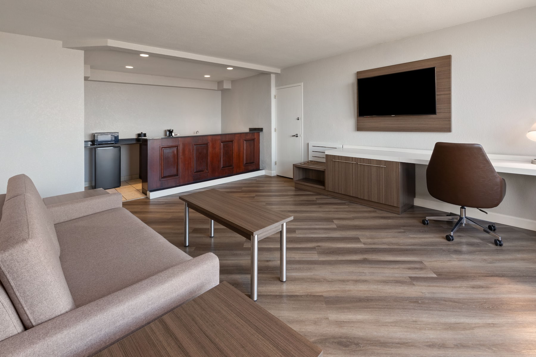 Wyndham Garden Norfolk Downtown suite in Norfolk, Virginia