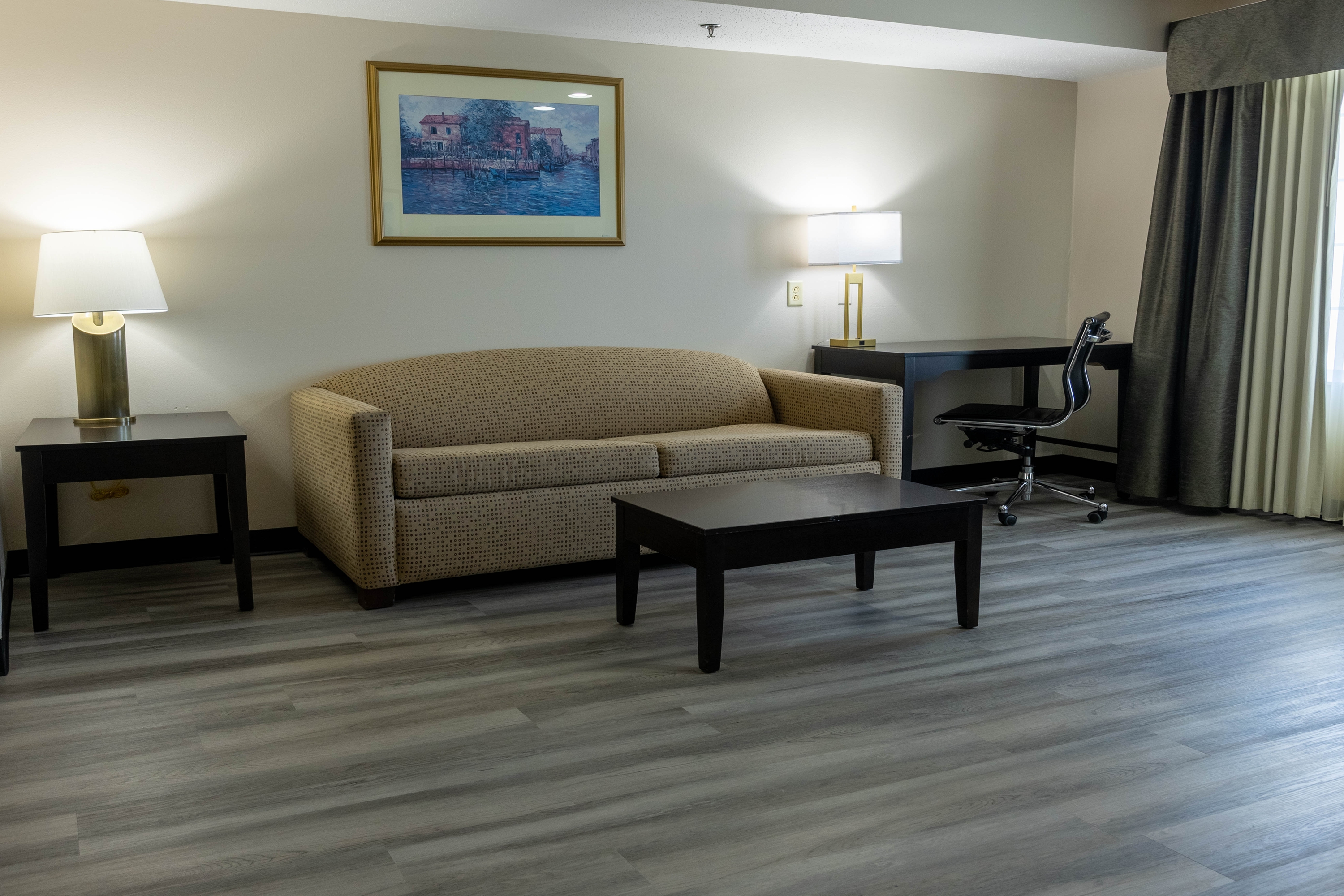 Guest room at the Wyndham Garden Madison Fitchburg in Fitchburg, Wisconsin