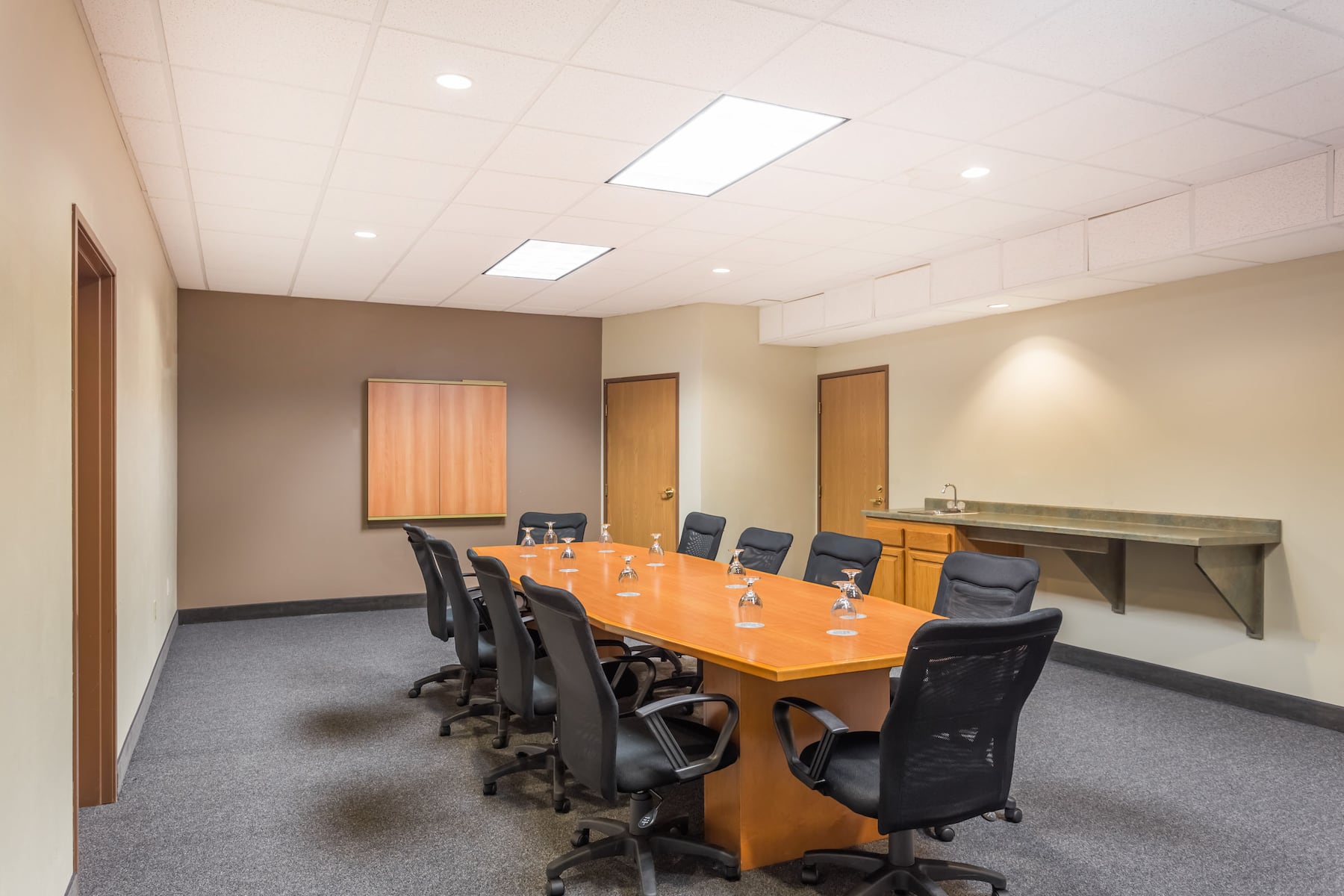 Meeting room at Wyndham Garden Madison Fitchburg in Fitchburg, Wisconsin