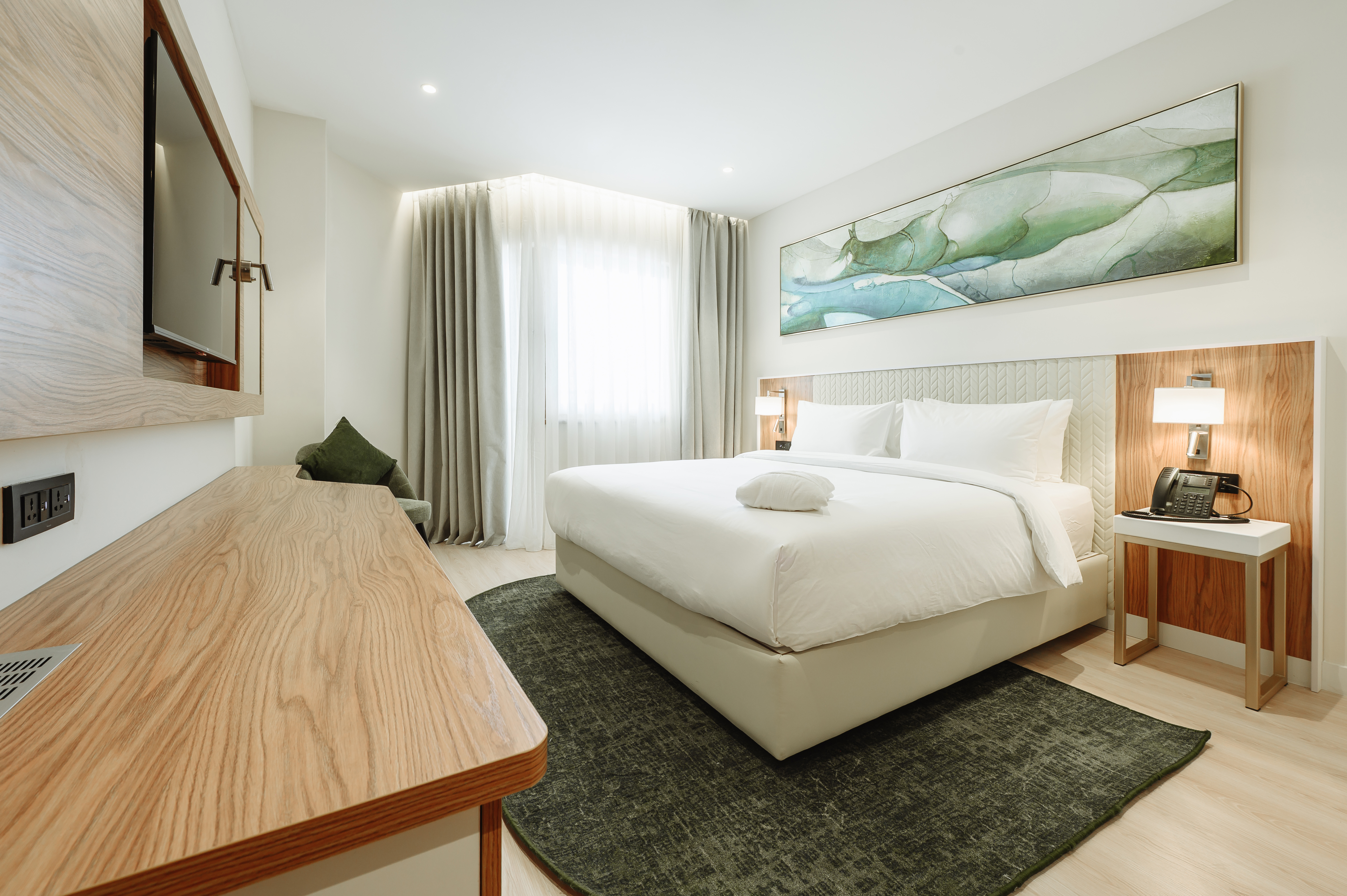 Guest room at the Wyndham Garden Chorvoq Darvozasi in Tashkent, Other than US/Canada