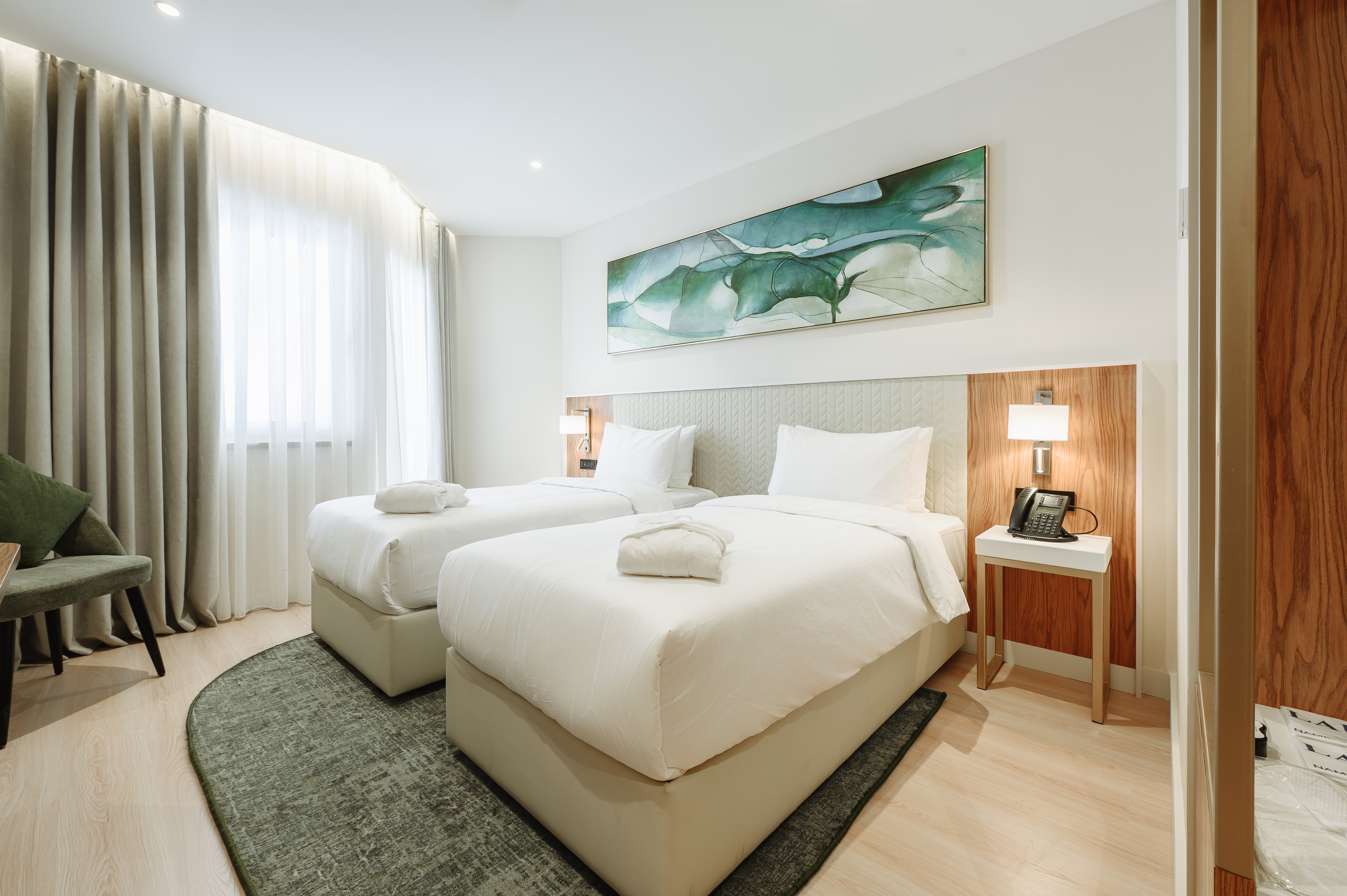 Guest room at the Wyndham Garden Chorvoq Darvozasi in Tashkent, Other than US/Canada
