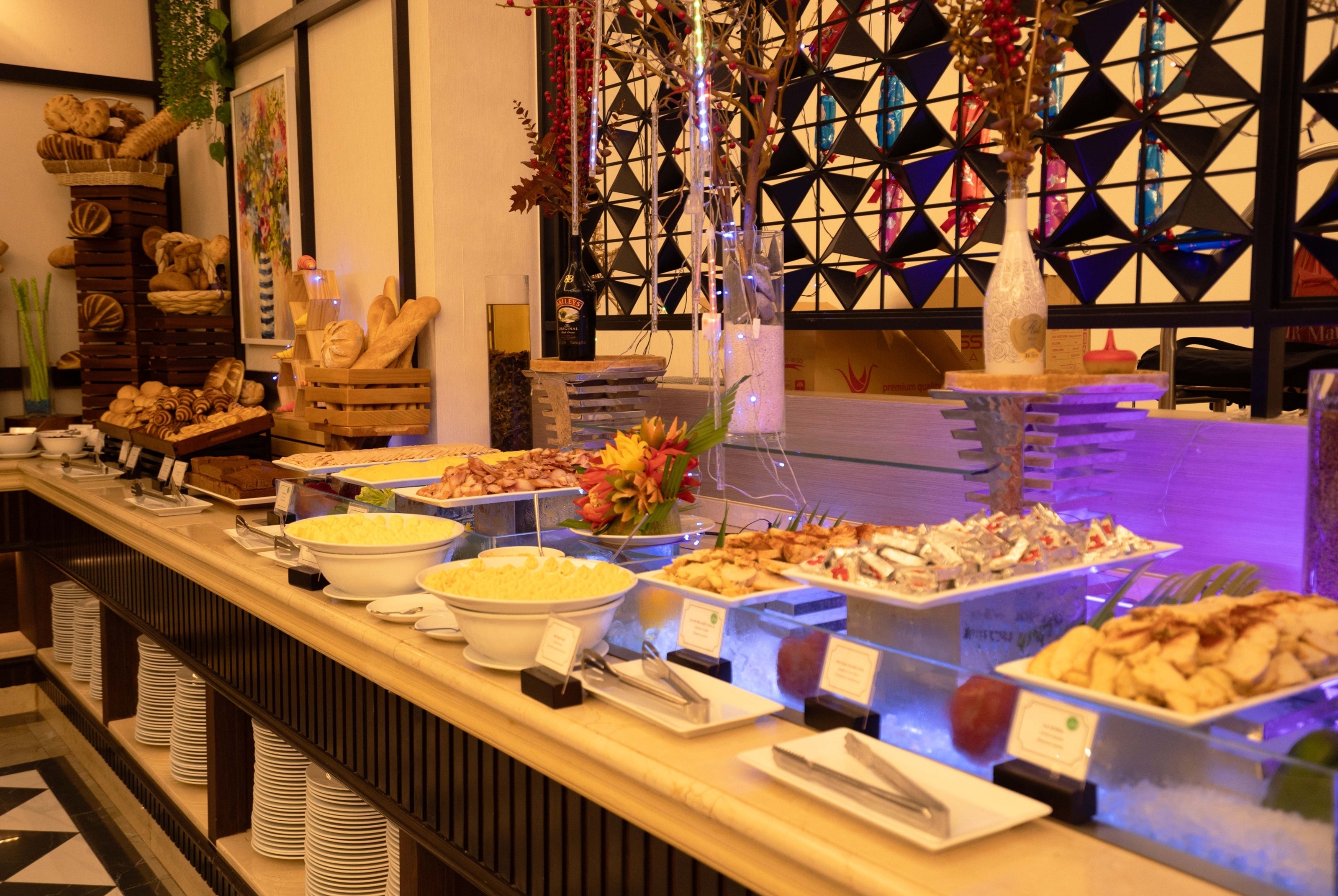 Wyndham Garden Grandworld Phu Quoc restaurant in Phu Quoc, Other than US/Canada