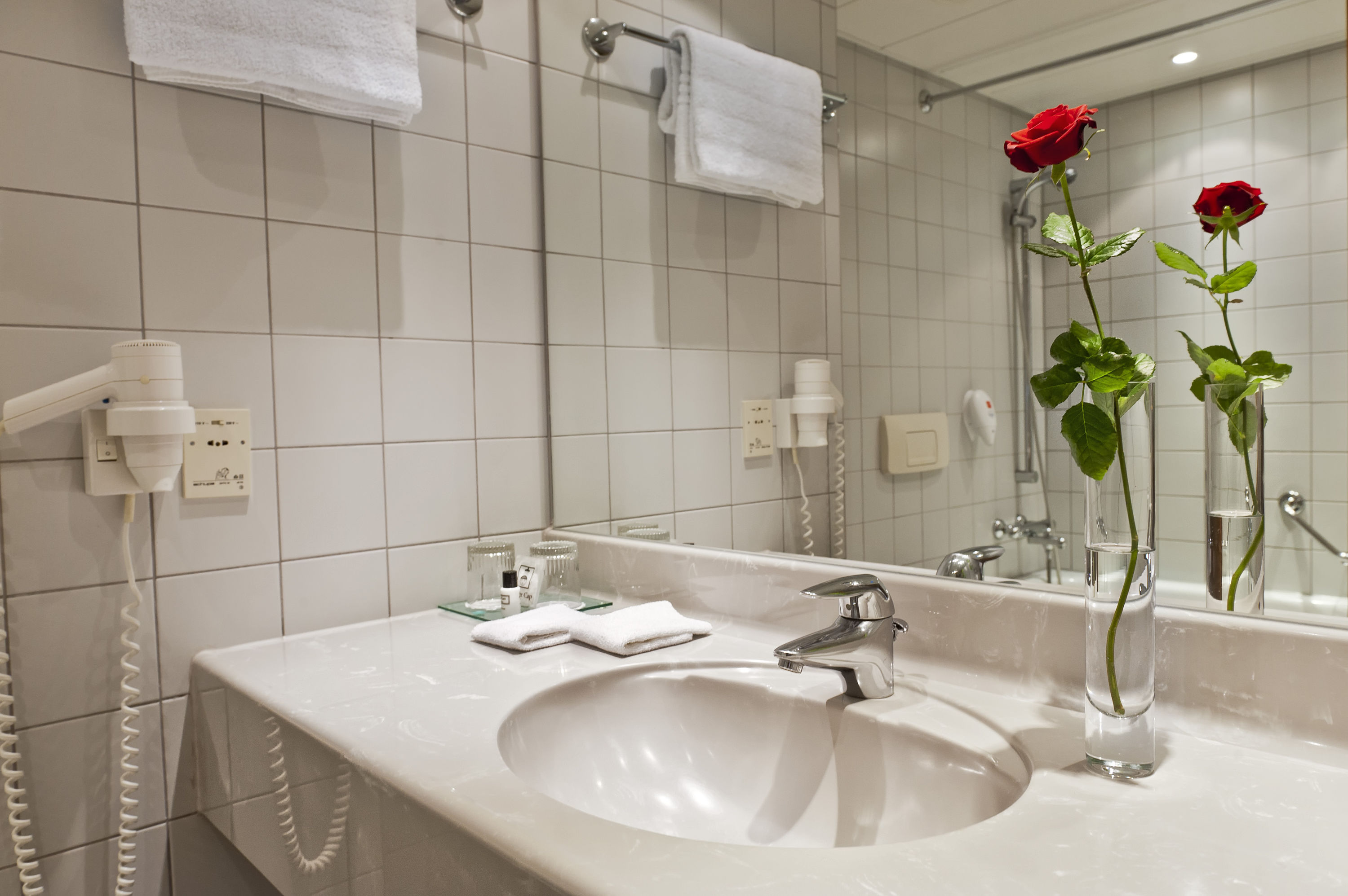 Guest room bath at the Wyndham Grand Salzburg Conference Centre in Salzburg, Other than US/Canada