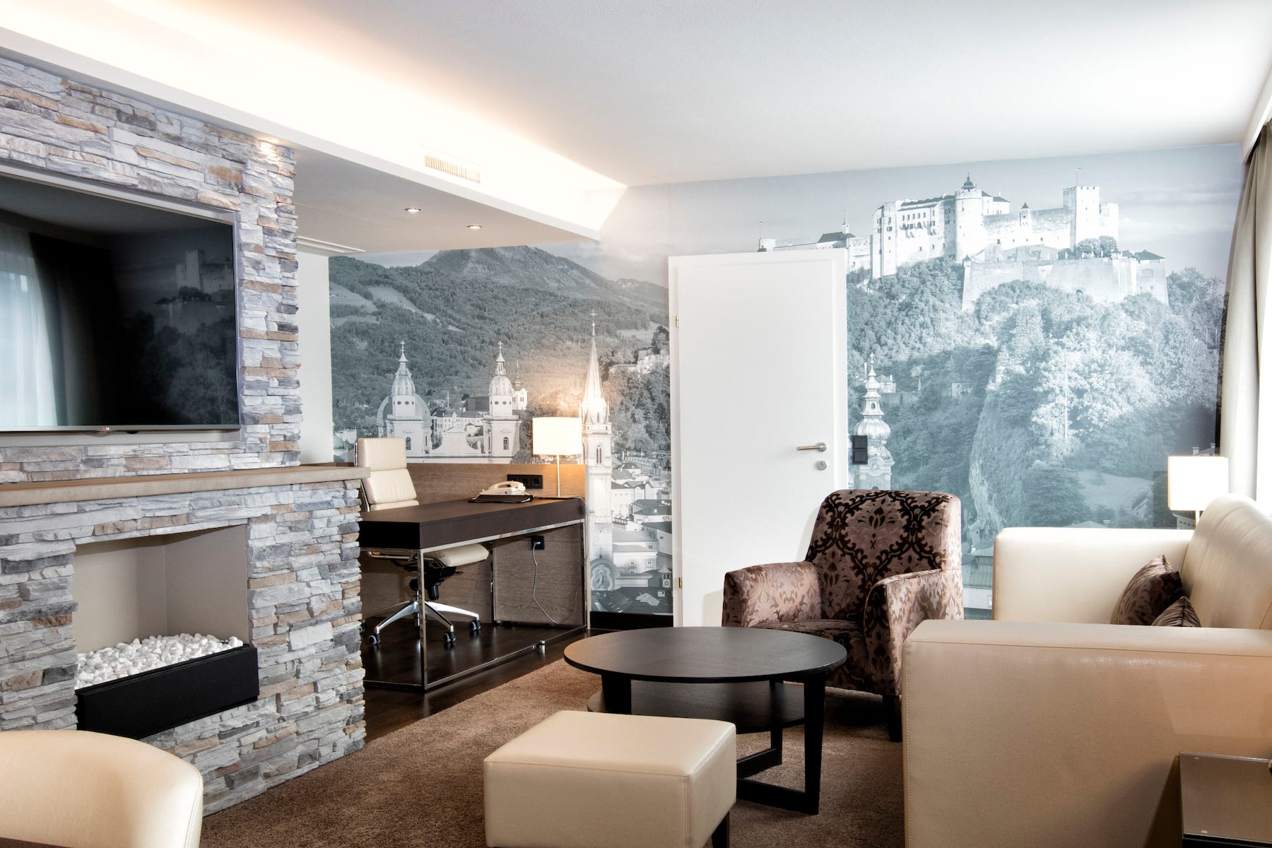 Wyndham Grand Salzburg Conference Centre suite in Salzburg, Other than US/Canada