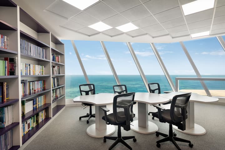 Meeting room at Wyndham Grand Manama in Manama, Other than US/Canada