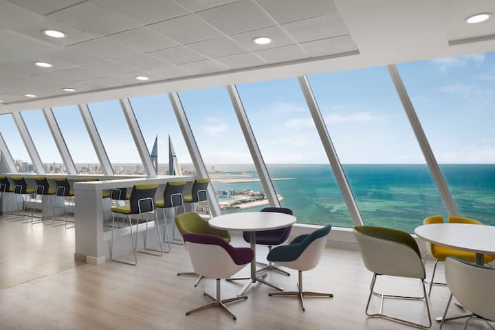 Meeting room at Wyndham Grand Manama in Manama, Other than US/Canada