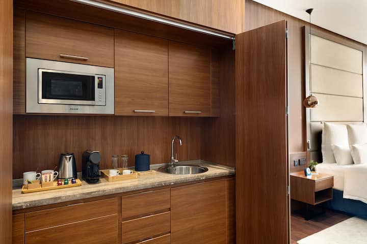 Wyndham Grand Manama suite in Manama, Other than US/Canada