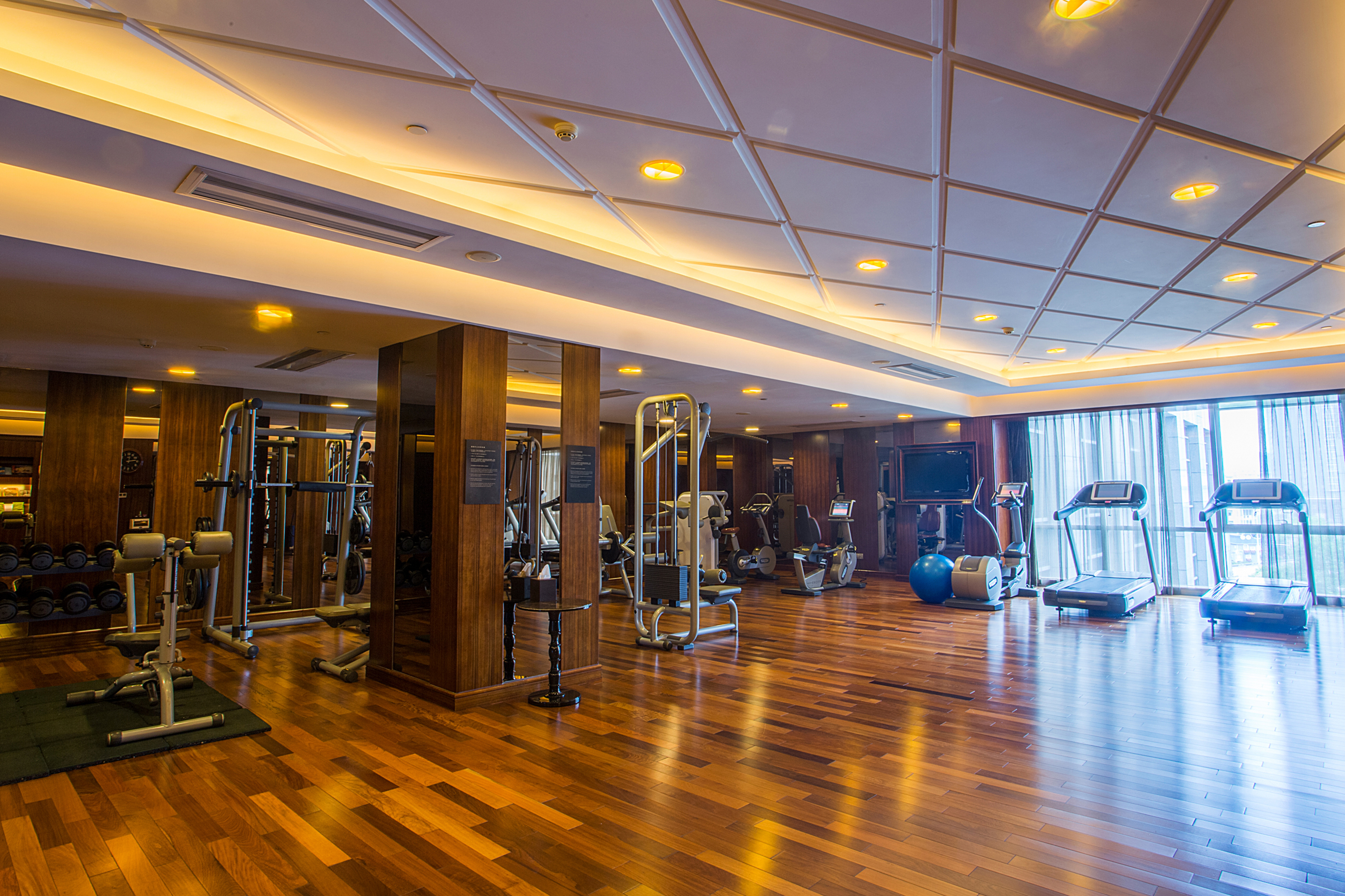 Fitness room at Wyndham Grand Plaza Royale Furongguo Changsha in Changsha, Other than US/Canada