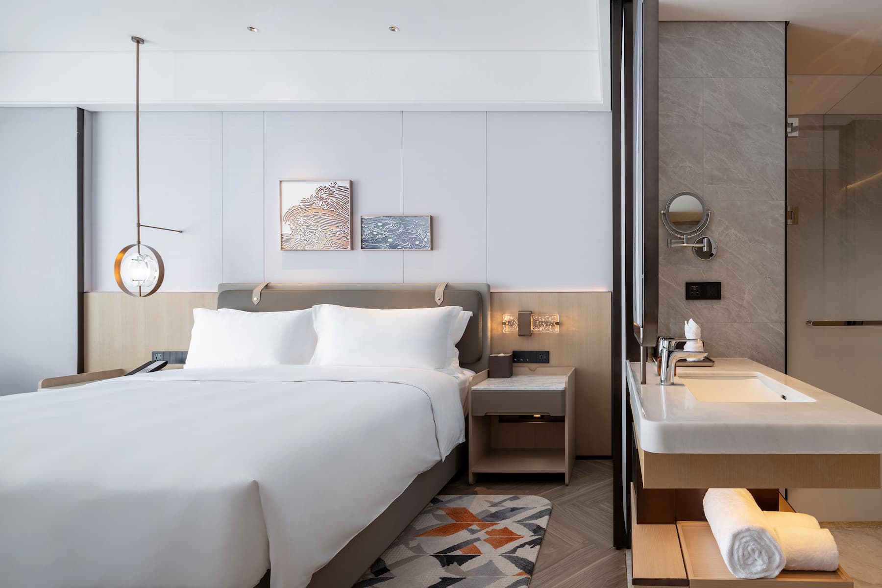 Guest room at the Wyndham Grand Plaza Royale Lugu Changsha in Changsha, Other than US/Canada