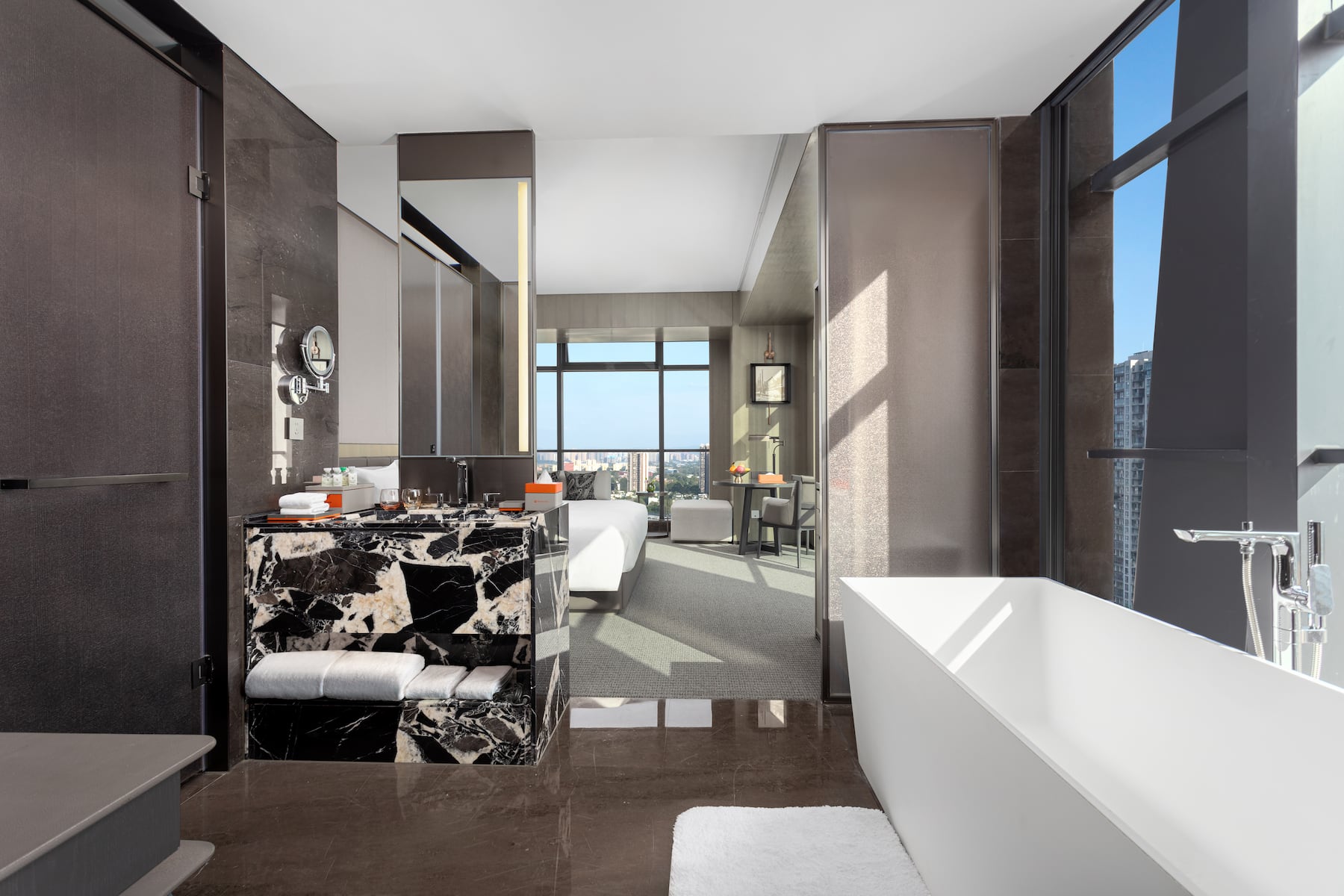 Guest room bath at the Wyndham Grand Chengdu East in Chengdu City, Other than US/Canada