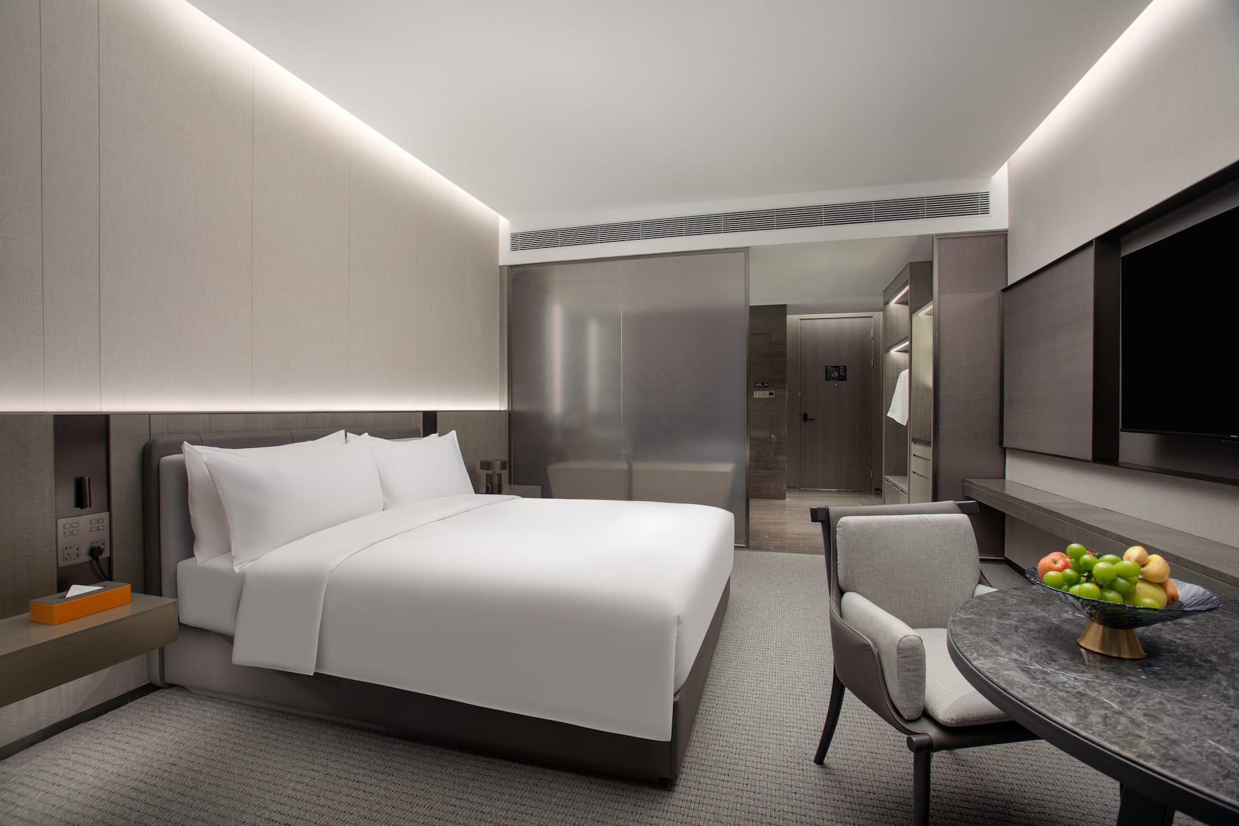 Guest room at the Wyndham Grand Chengdu East in Chengdu City, Other than US/Canada