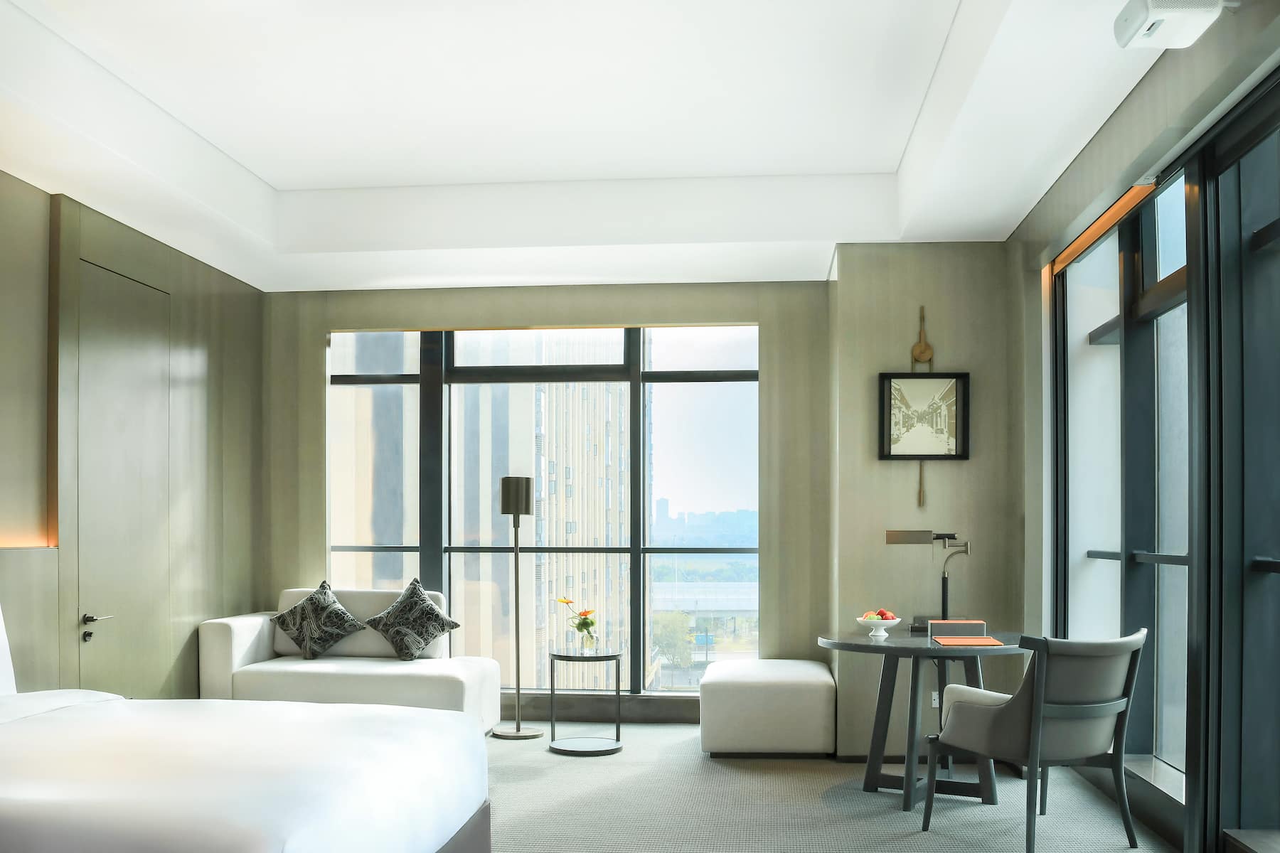 Guest room at the Wyndham Grand Chengdu East in Chengdu City, Other than US/Canada