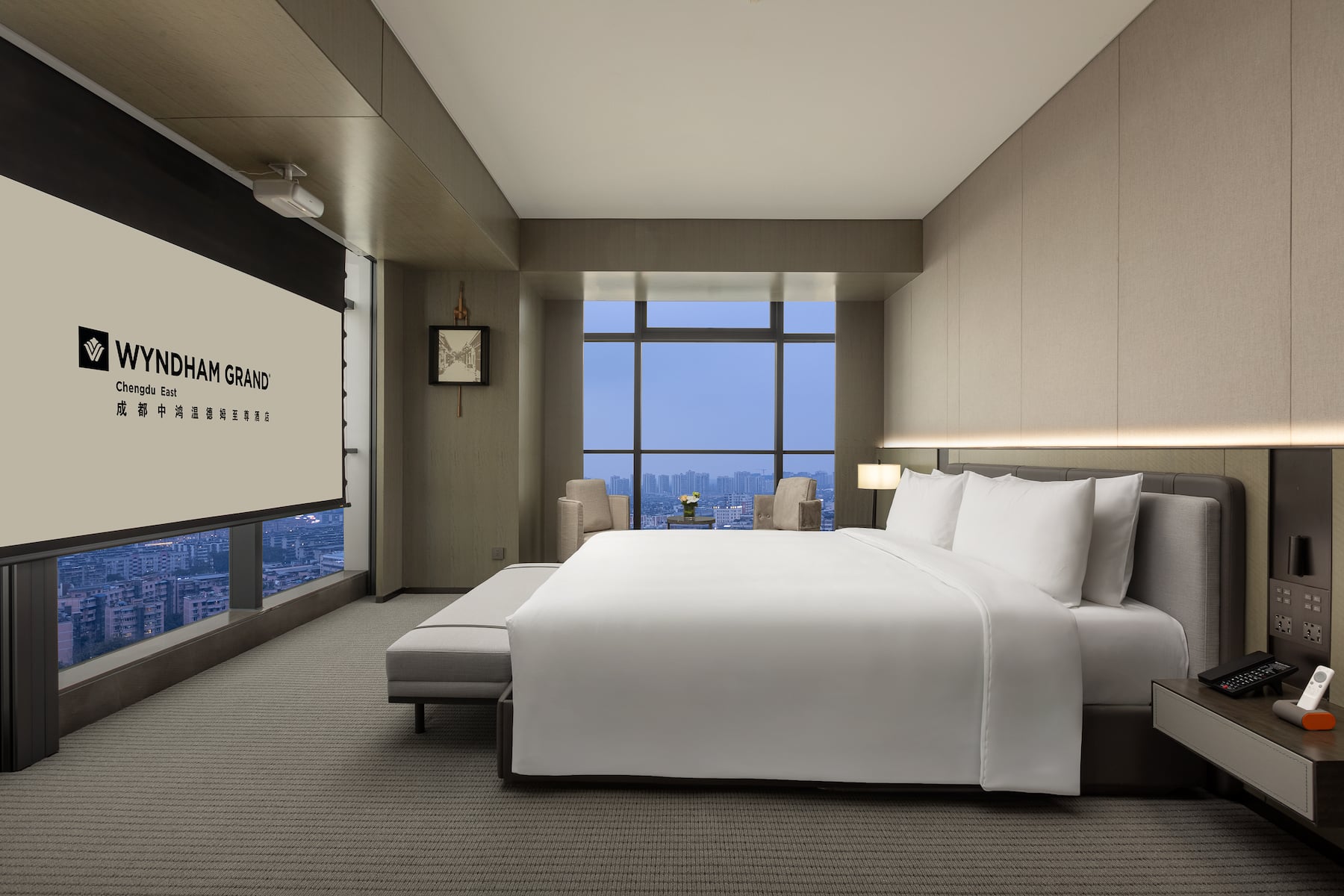 Wyndham Grand Chengdu East suite in Chengdu City, Other than US/Canada