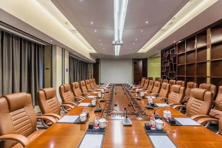 Meeting room at Wyndham Grand Plaza Royale Chenzhou in Chenzhou, Other than US/Canada
