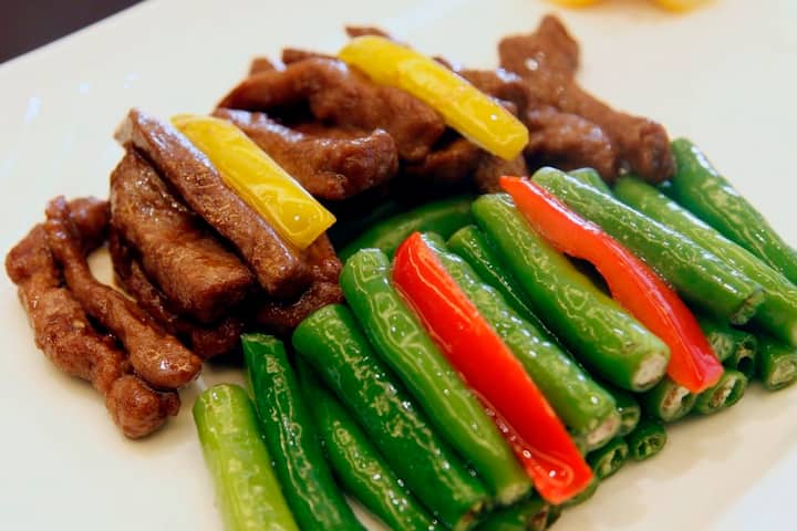 Wyndham Grand Plaza Royale Hangzhou restaurant in Hangzhou, Other than US/Canada