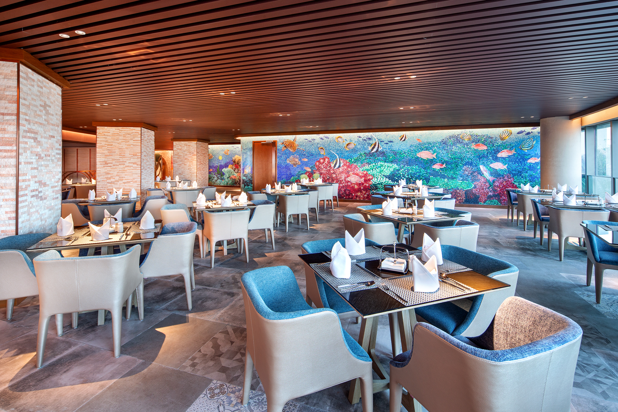 Wyndham Grand Plaza Royale Shuangyue Bay restaurant in Huizhou, Other than US/Canada