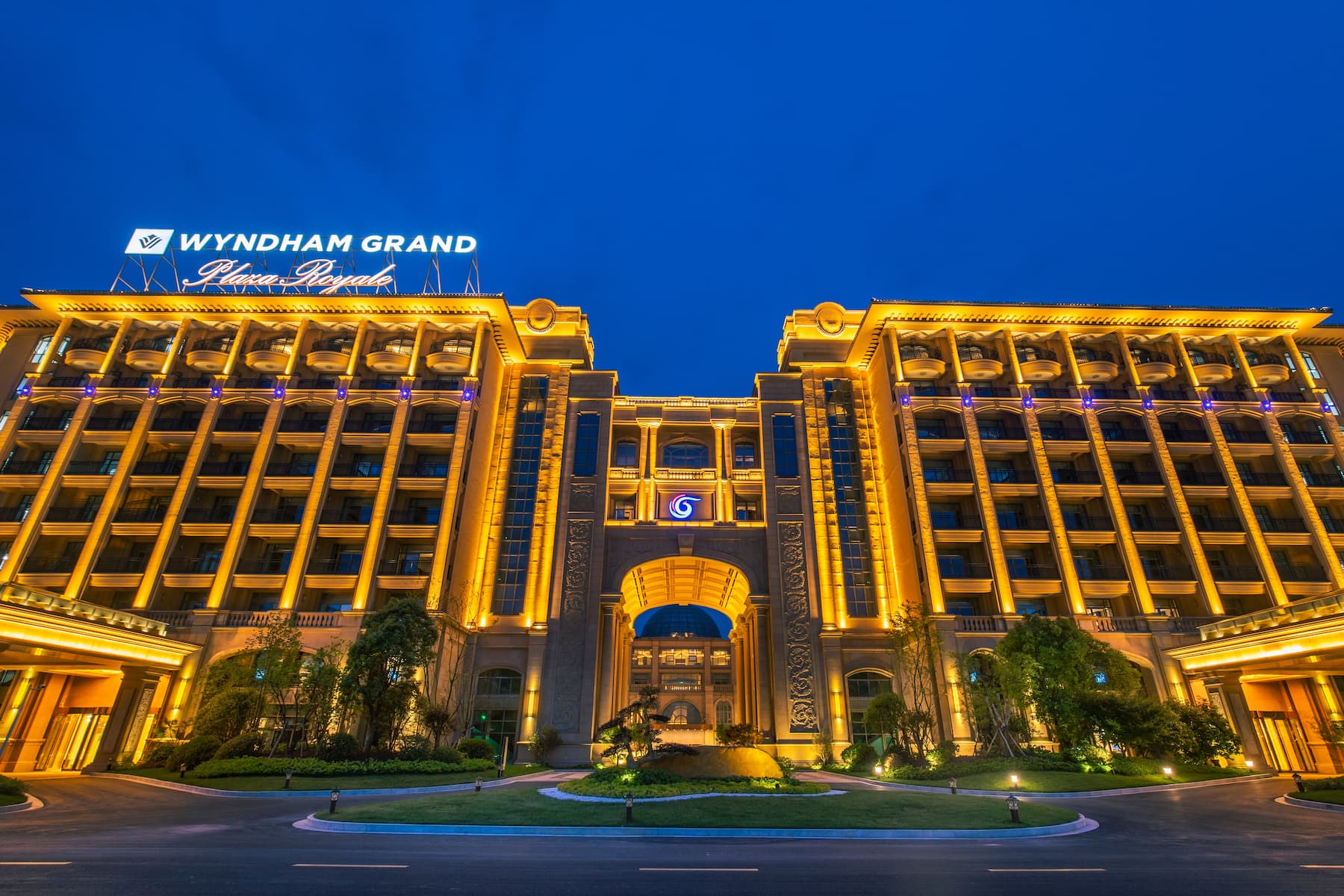 Exterior Night Image of Wyndham Grand Plaza Royale Kaicheng Anji hotel in Huzhou, Other than US/Canada