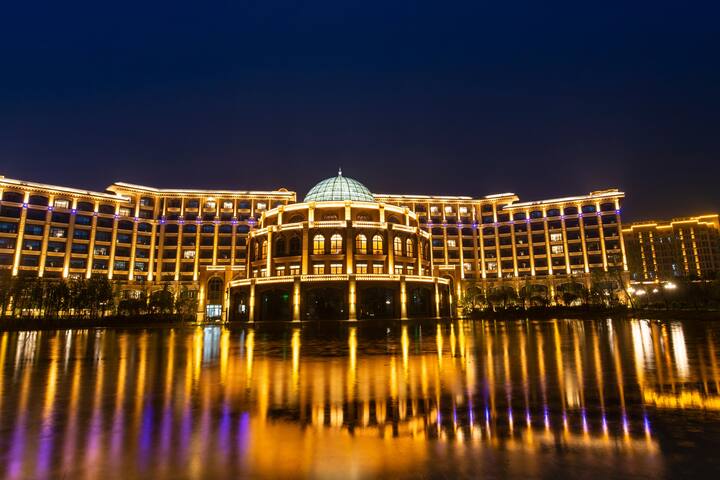 Exterior Night Image of Wyndham Grand Plaza Royale Kaicheng Anji hotel in Huzhou, Other than US/Canada