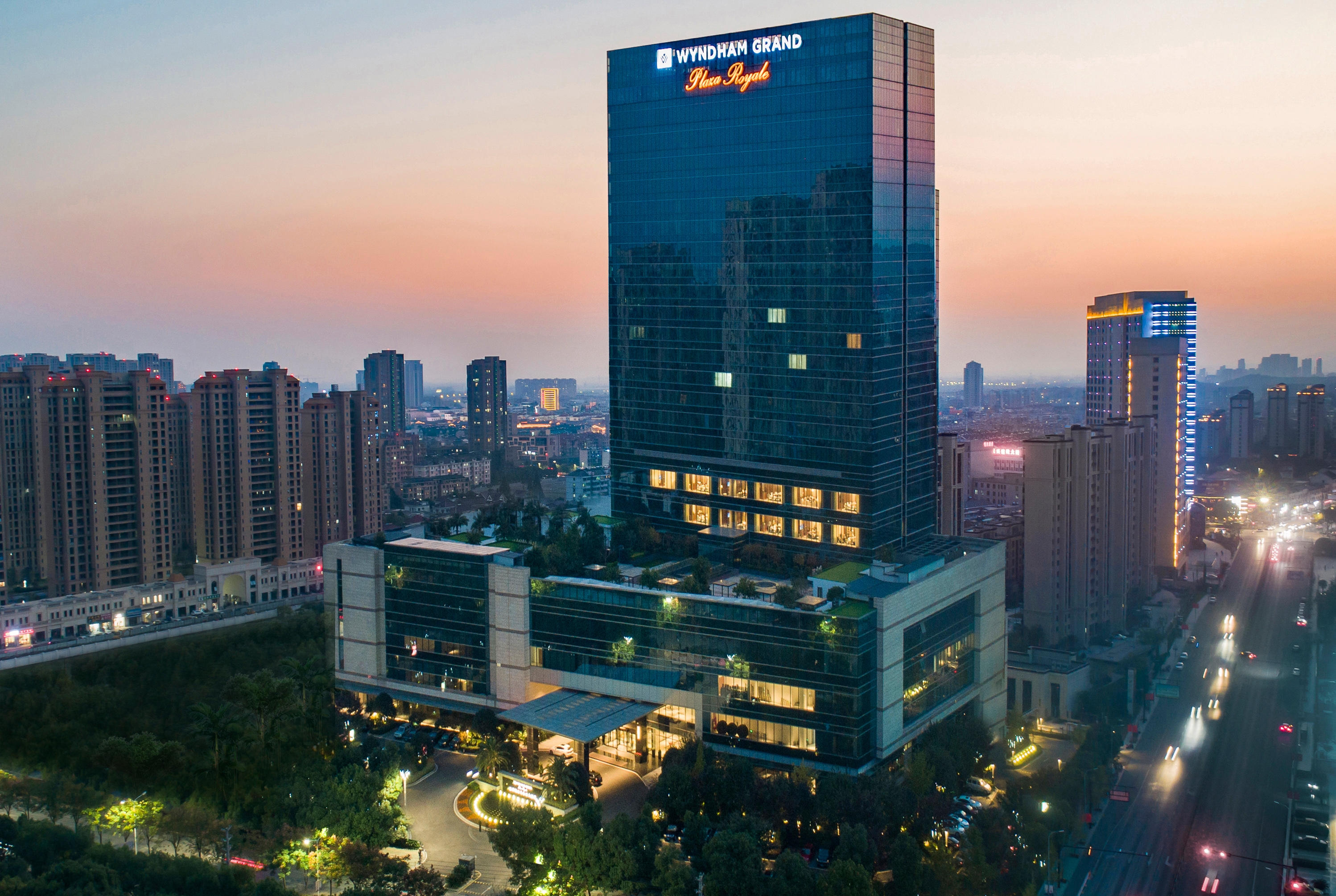 Exterior of Wyndham Grand Plaza Royale Ever Bright Changxing hotel in Huzhou, Other than US/Canada