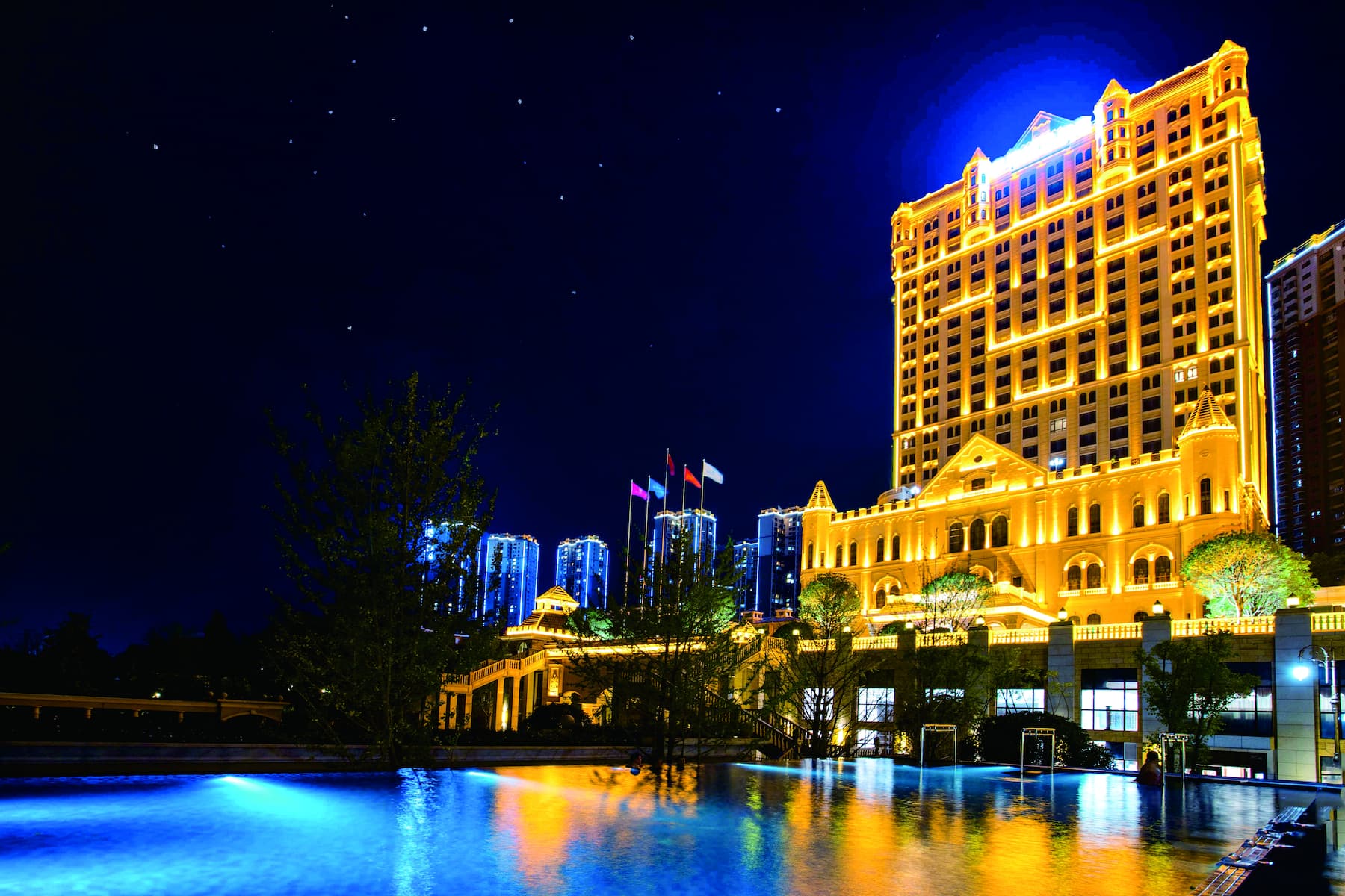 Exterior Night Image of Wyndham Grand Kunming East hotel in Kunming, Other than US/Canada