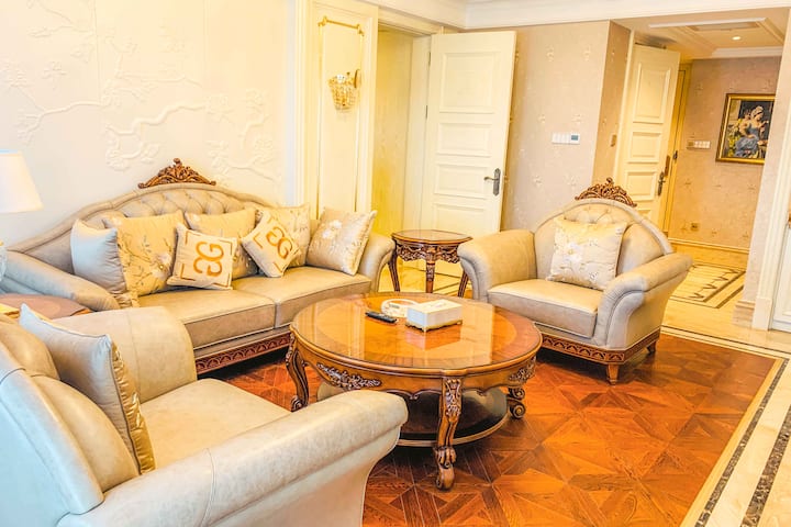 Guest room at the Wyndham Grand Kunming East in Kunming, Other than US/Canada