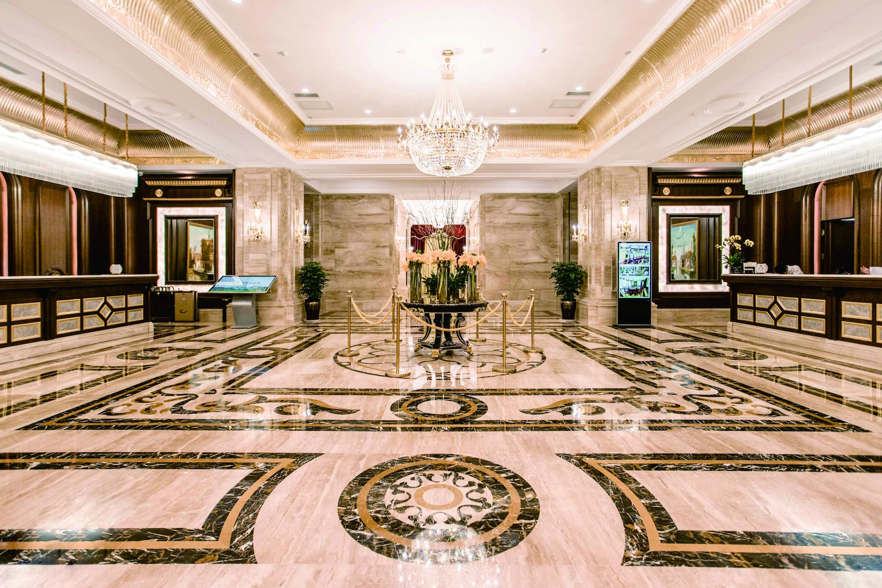 Wyndham Grand Kunming East lobby feature in Kunming, Other than US/Canada