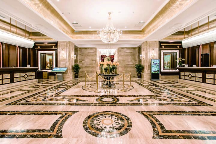 Wyndham Grand Kunming East lobby feature in Kunming, Other than US/Canada