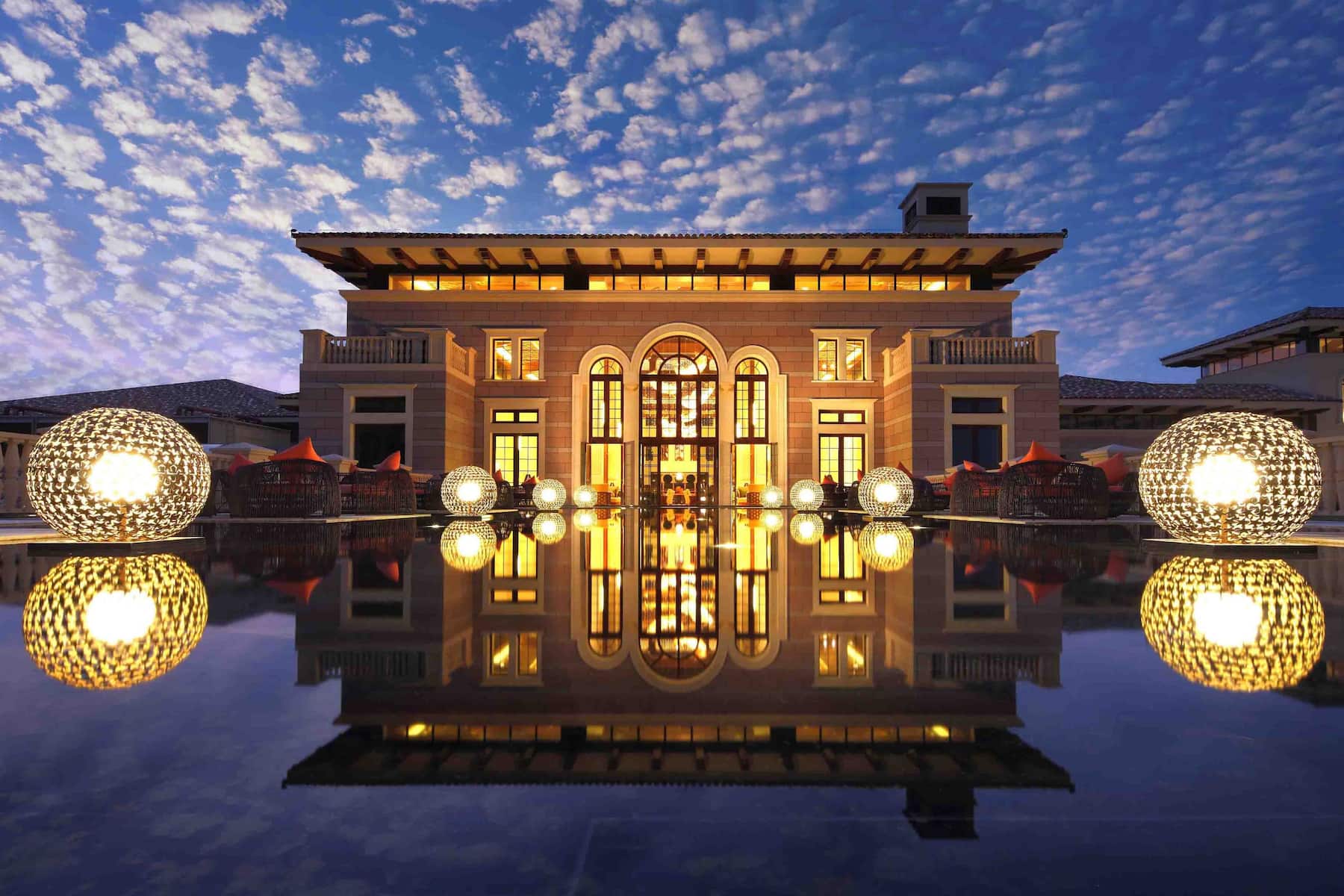 Exterior of Wyndham Grand Plaza Royale Hainan Longmu Bay hotel in Ledong, Other than US/Canada