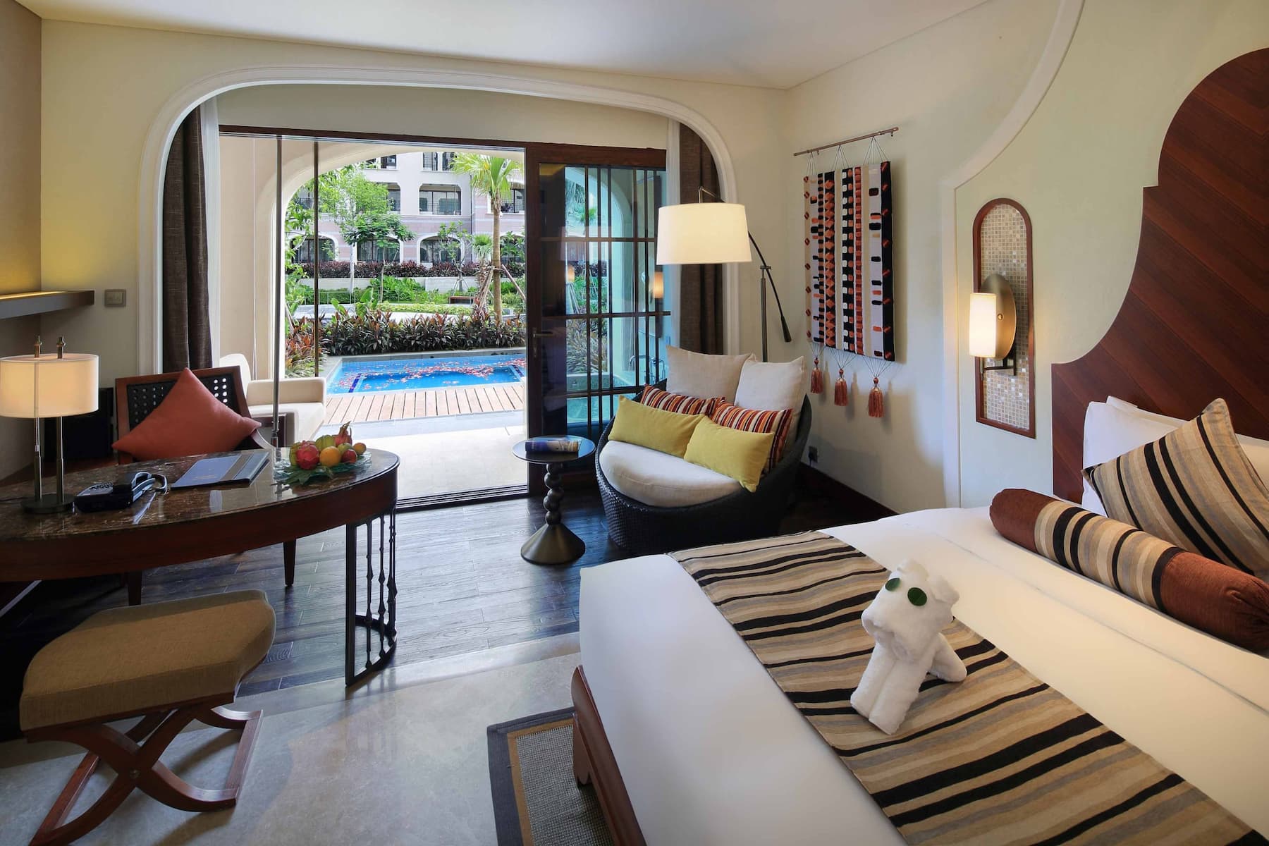 Guest room at the Wyndham Grand Plaza Royale Hainan Longmu Bay in Ledong, Other than US/Canada