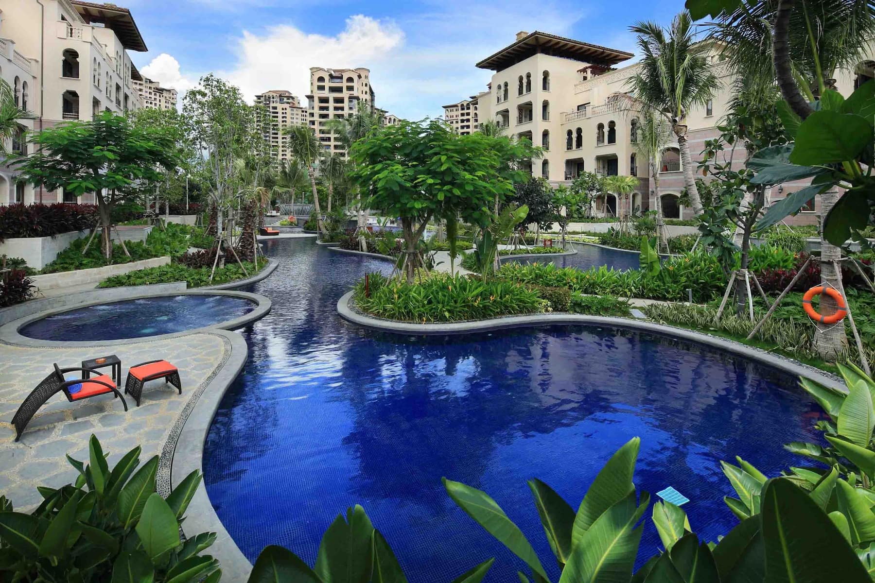 Pool at the Wyndham Grand Plaza Royale Hainan Longmu Bay in Ledong, Other than US/Canada