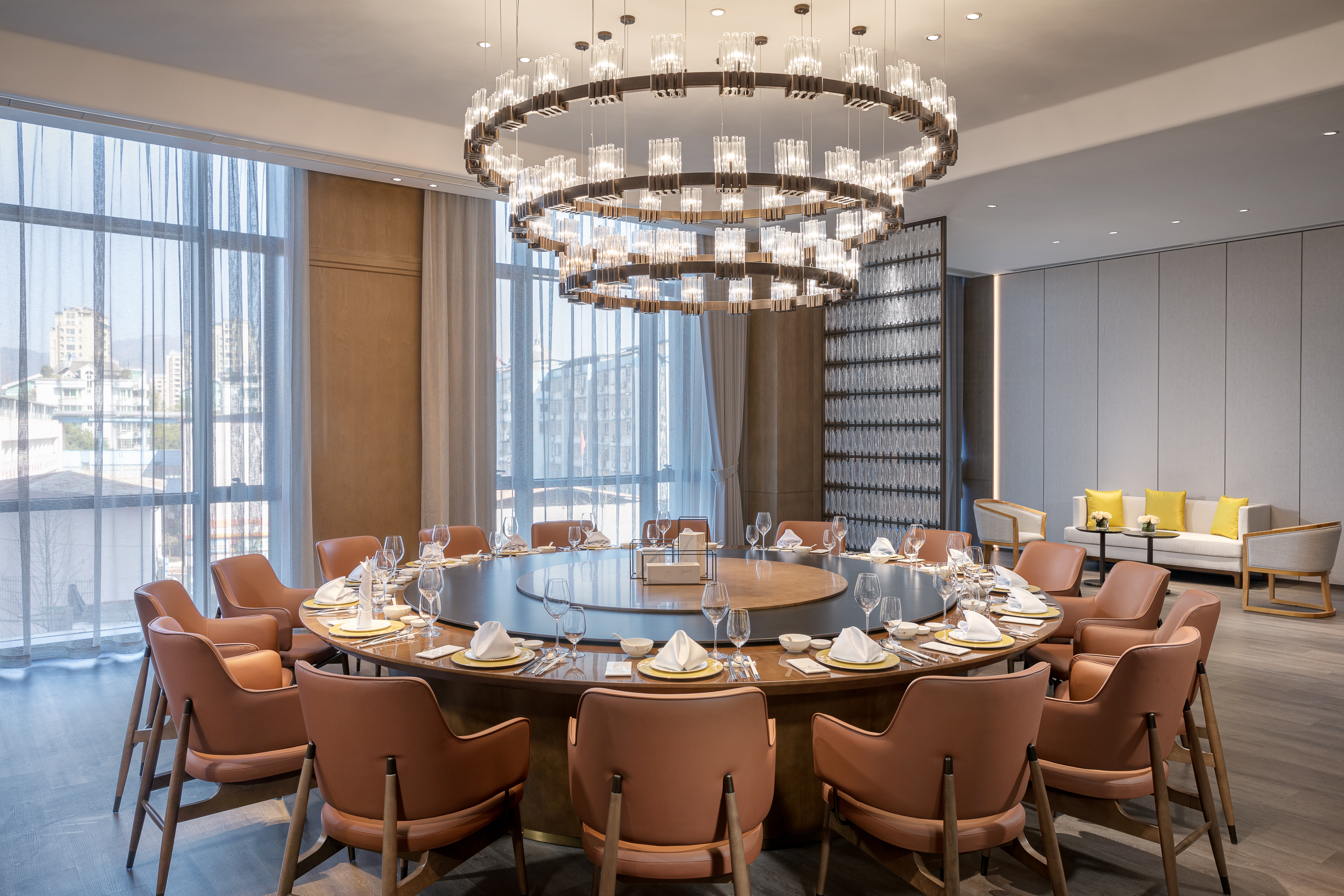 Wyndham Grand Lishui Downtown restaurant in Lishui city, Other than US/Canada