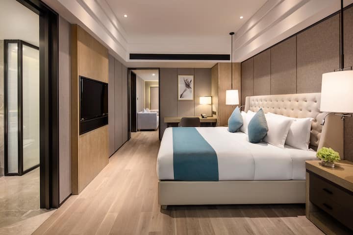 Guest room at the Wyndham Grand Maoming in Maoming, Other than US/Canada