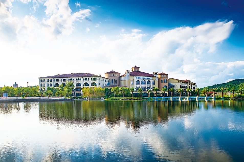Exterior of Wyndham Grand Plaza Royale Resort Nanjing hotel in Nanjing, Other than US/Canada