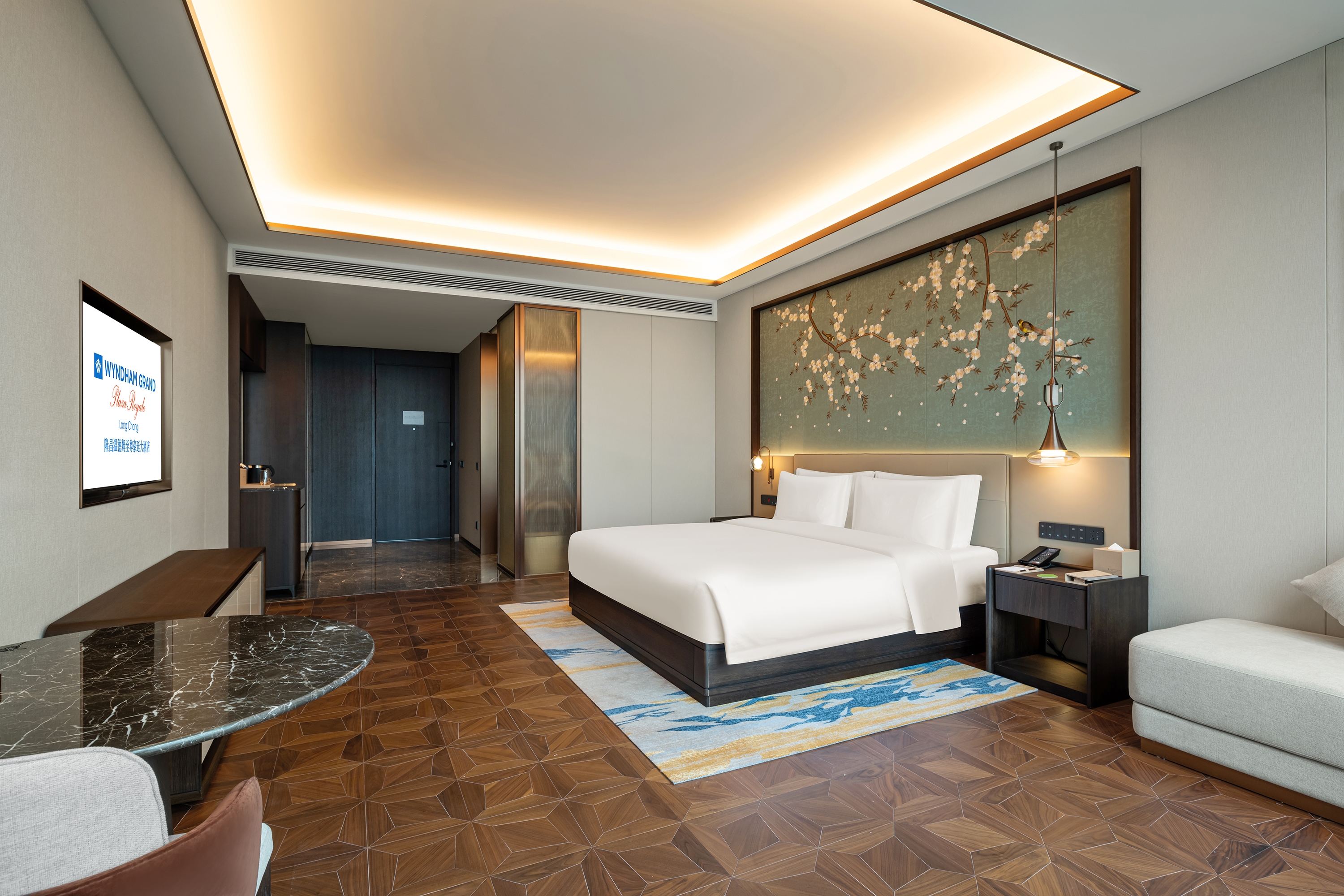 Guest room at the Wyndham Grand Plaza Royale Longchang in Neijiang City, Other than US/Canada