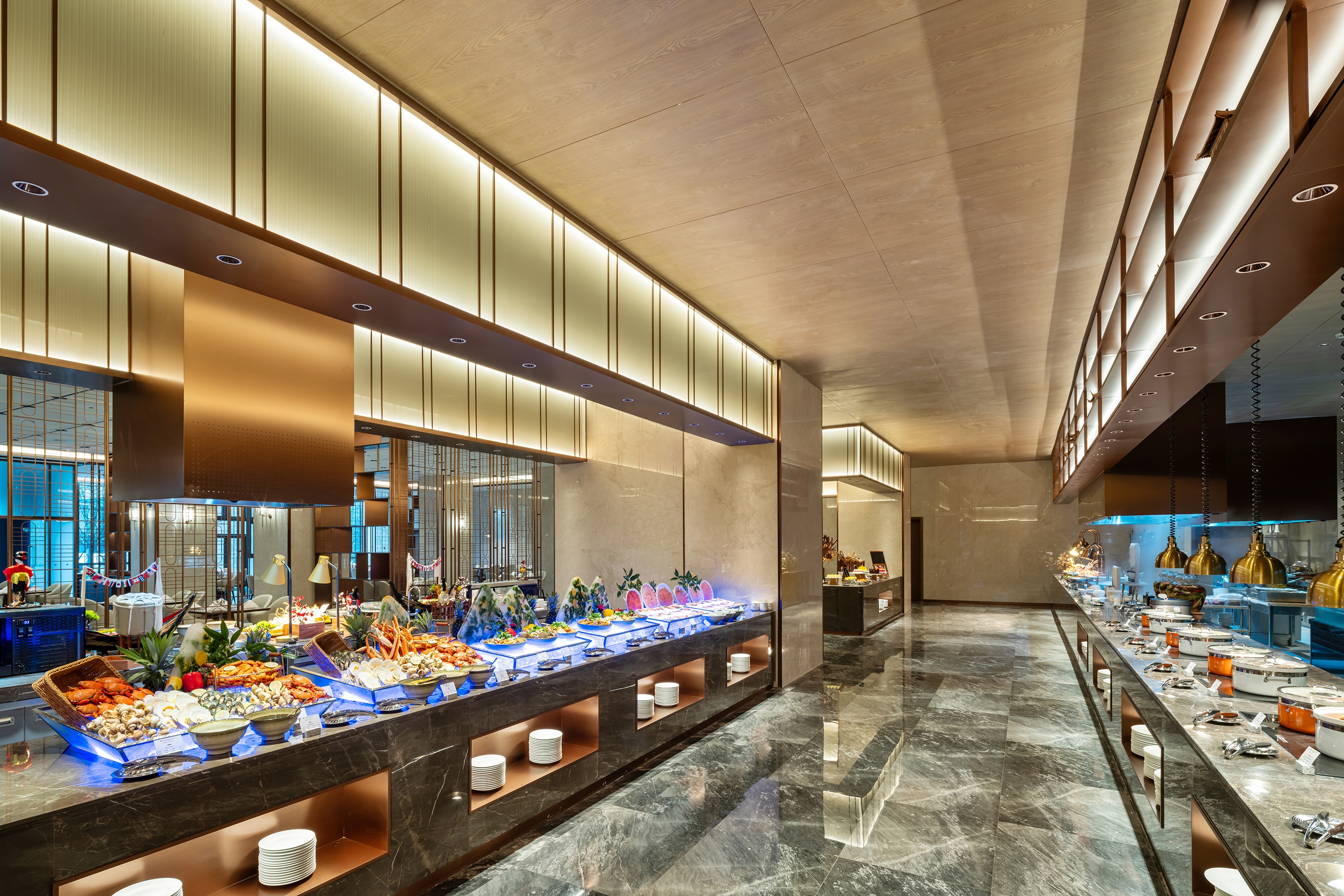Wyndham Grand Plaza Royale Longchang restaurant in Neijiang City, Other than US/Canada