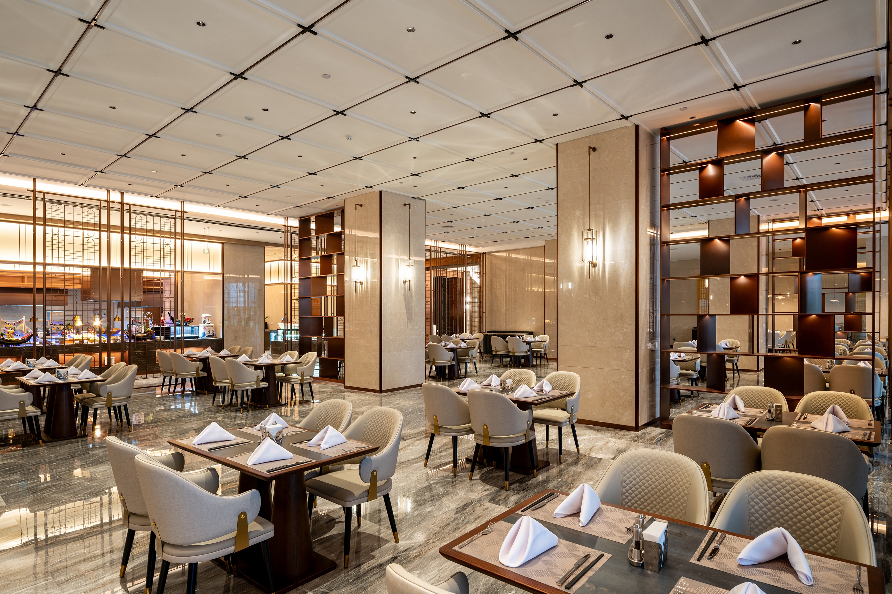 Wyndham Grand Plaza Royale Longchang restaurant in Neijiang City, Other than US/Canada