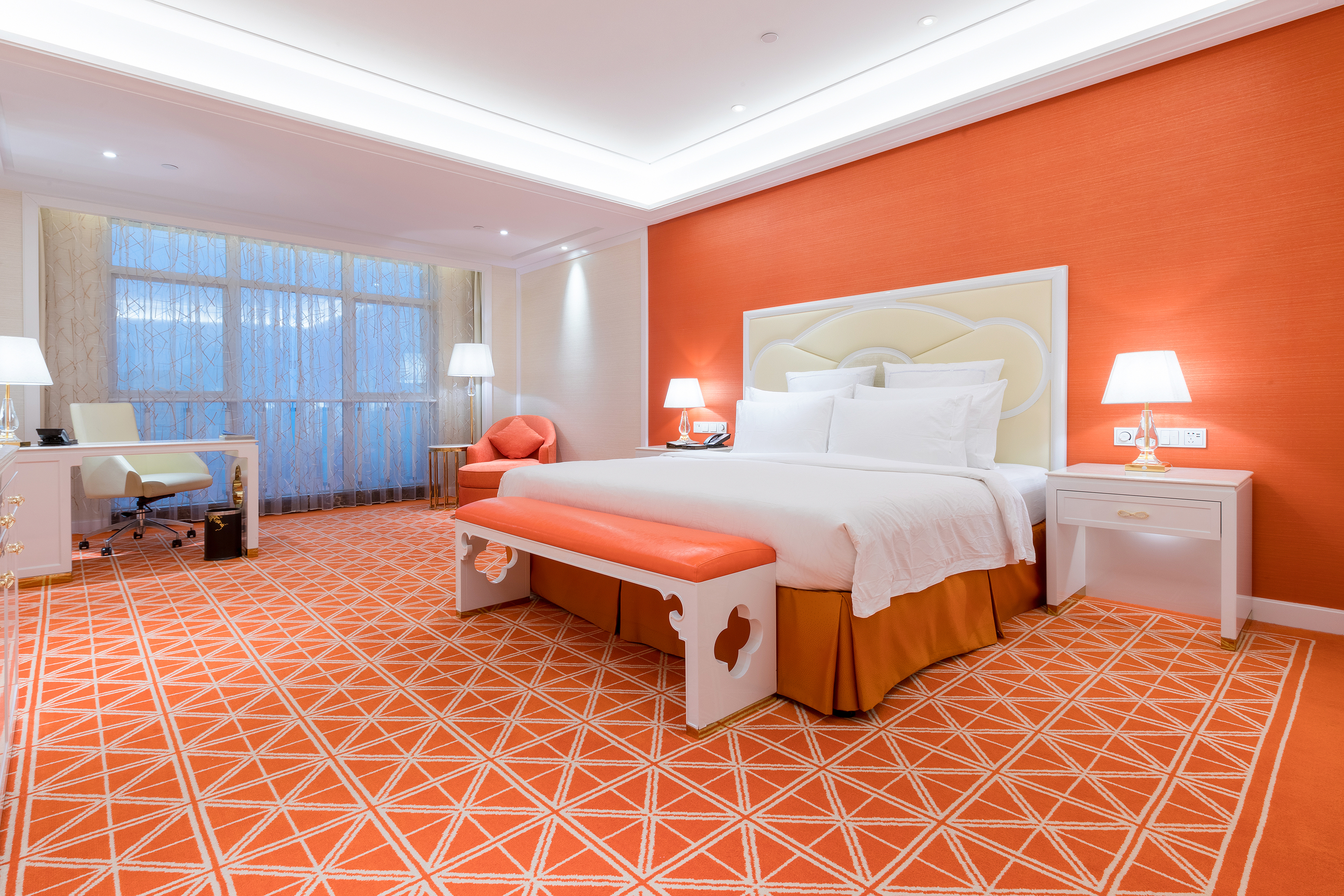 Guest room at the Wyndham Grand Plaza Royale Ningbo in Ningbo, Other than US/Canada