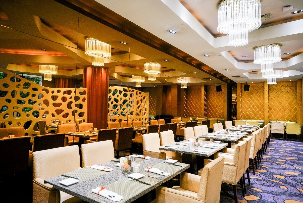 Wyndham Grand Plaza Royale Ningbo restaurant in Ningbo, Other than US/Canada