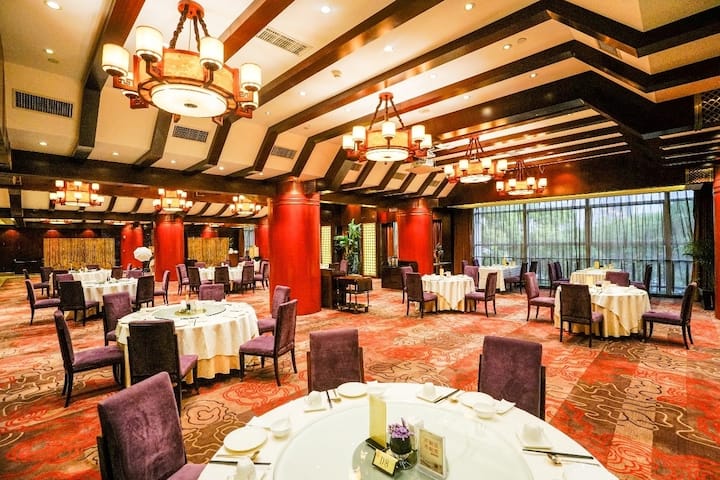 Wyndham Grand Plaza Royale Ningbo restaurant in Ningbo, Other than US/Canada