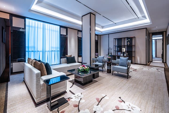 Wyndham Grand Plaza Royale Ningbo suite in Ningbo, Other than US/Canada