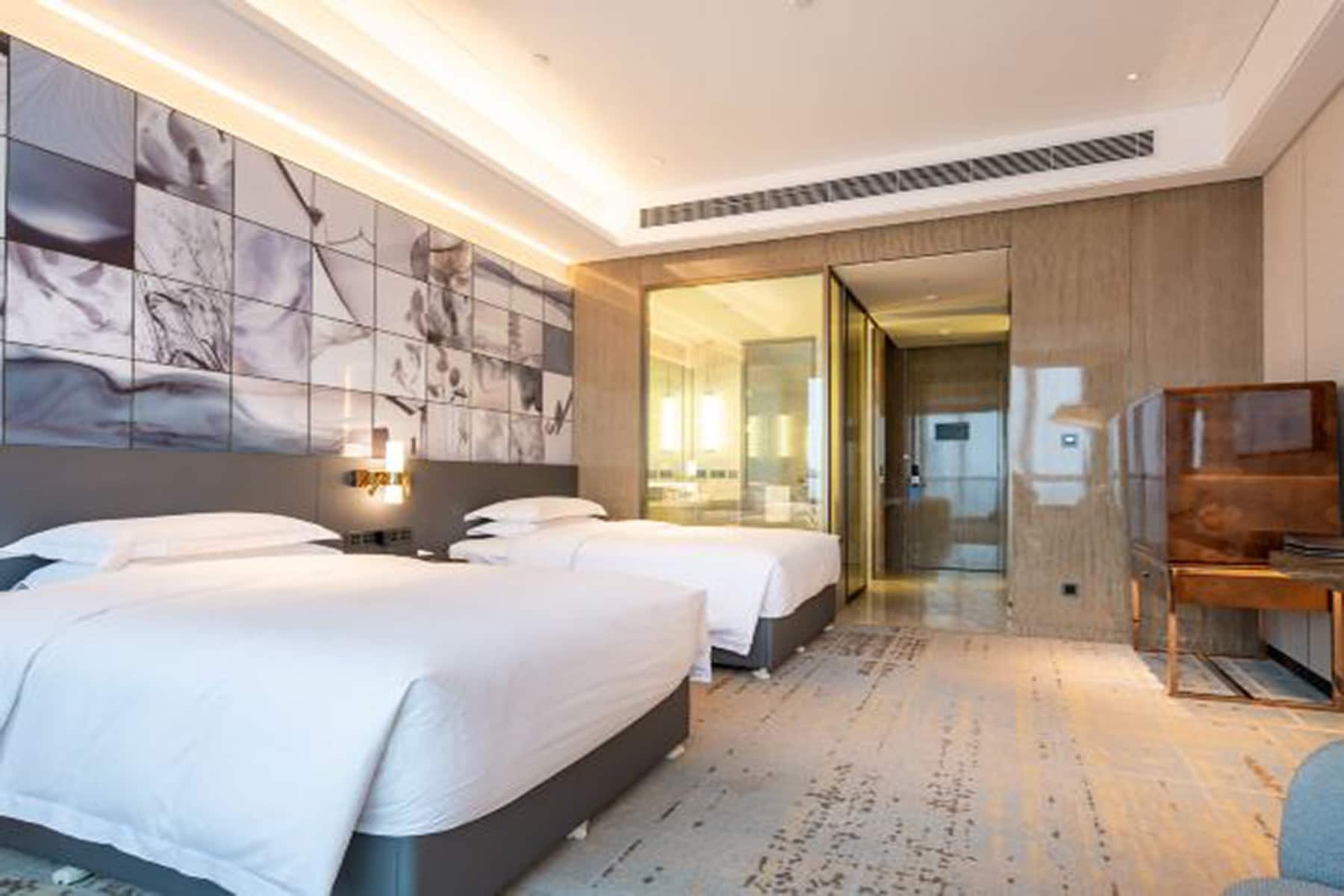 Guest room at the Wyndham Grand Suzhou Fenhu in Suzhou, Other than US/Canada