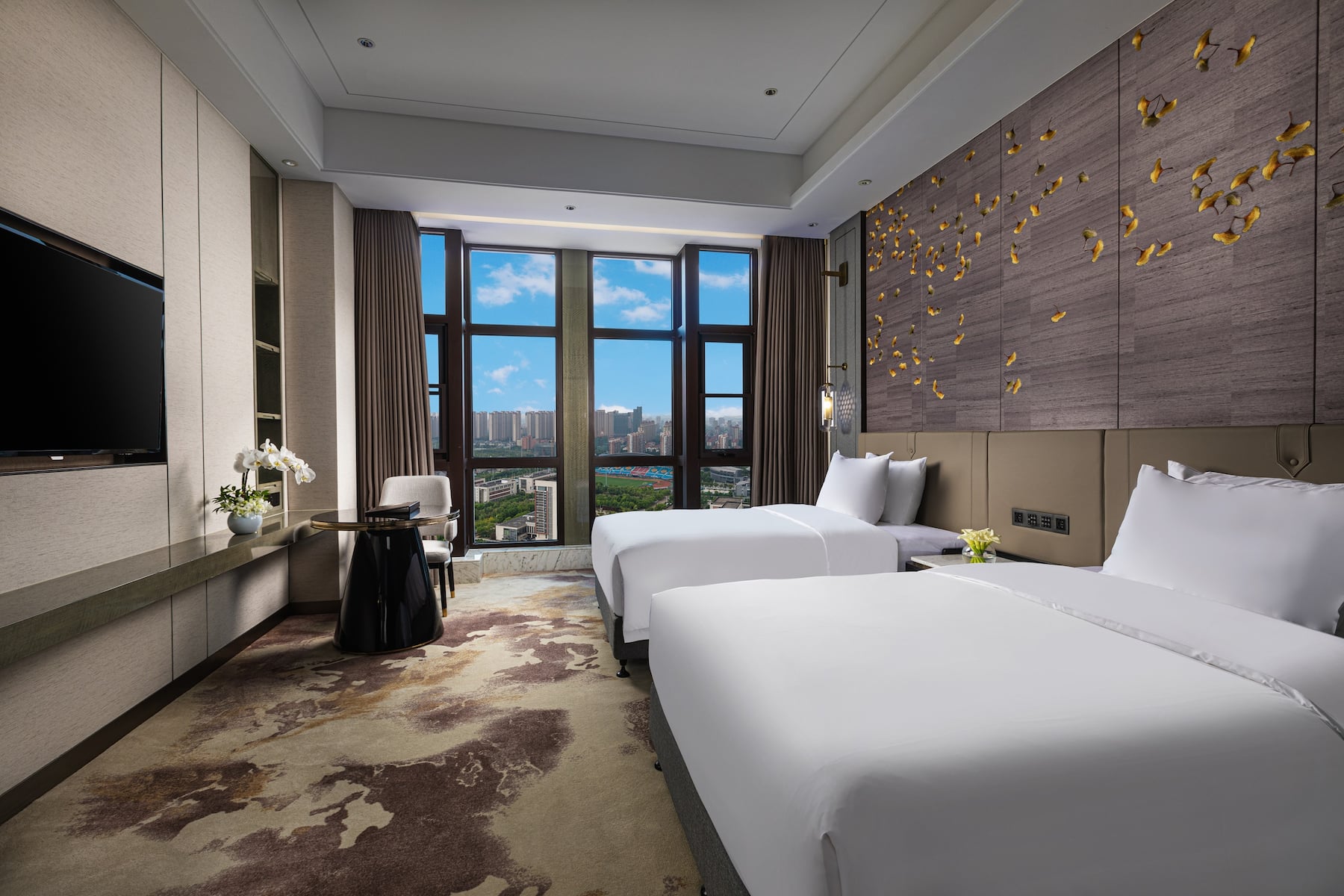 Guest room at the Wyndham Grand Taixing Downtown in Taixing, Other than US/Canada